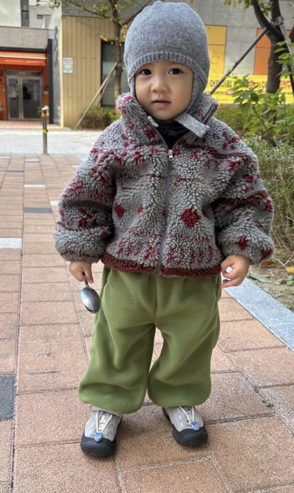 Minirobe | Eddie Dumble Zip-Up