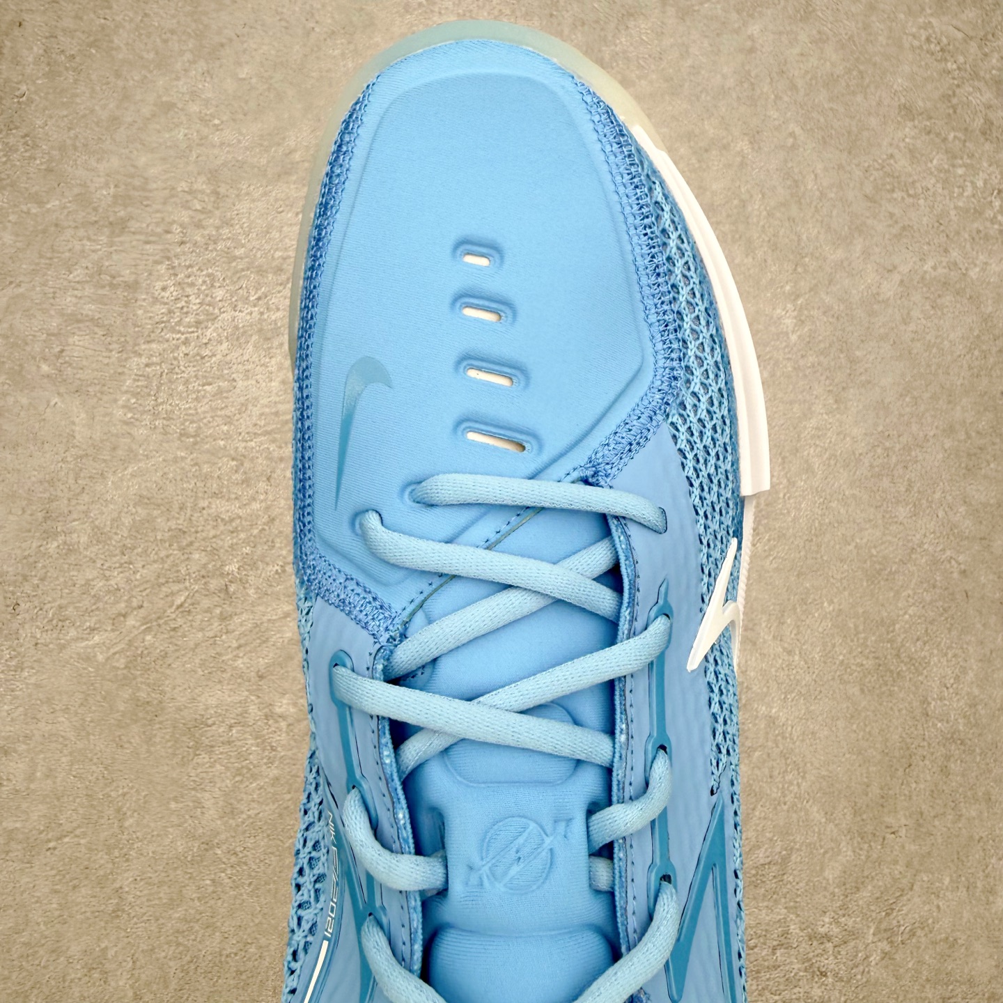 Nike Air Zoom GT Cut 1