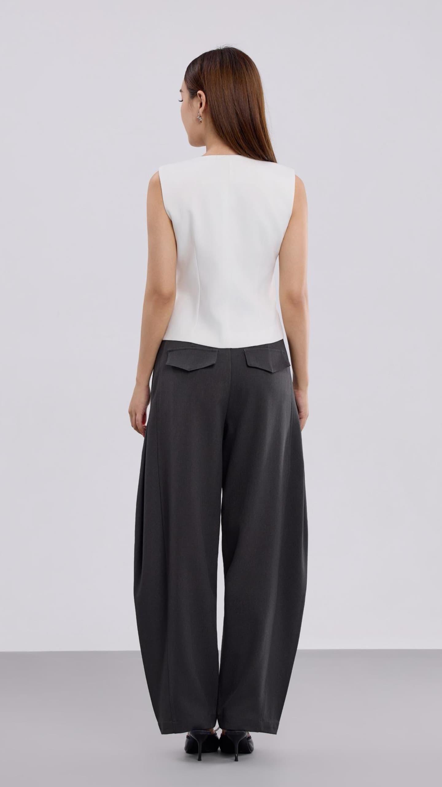 10141344 Power Muse Tailored Vest