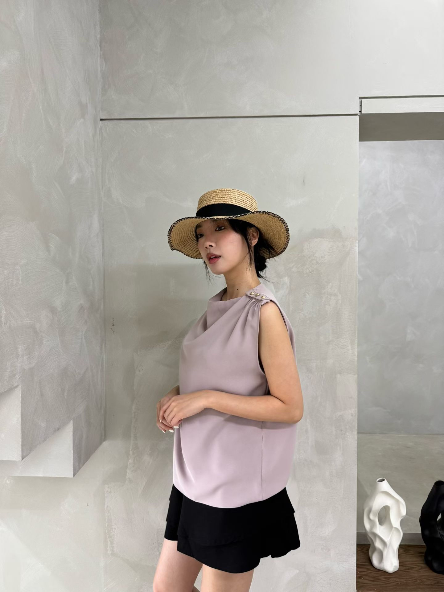 M21 肩章金扣垂墜感雪紡上衣