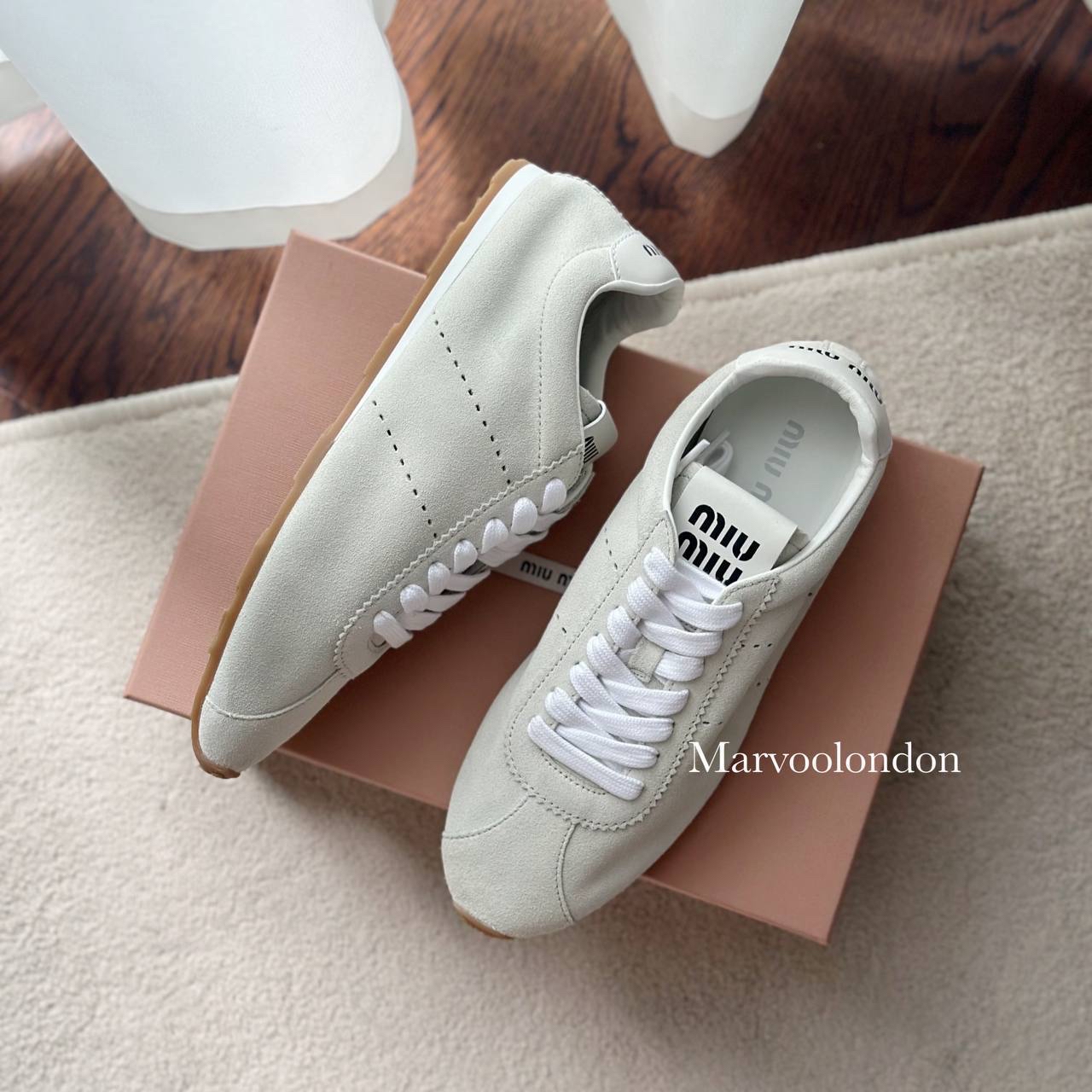 限時優惠✨訂貨📮MIUMIU PLUME sneaker    Size 36/36.5/37.5/38-39/40