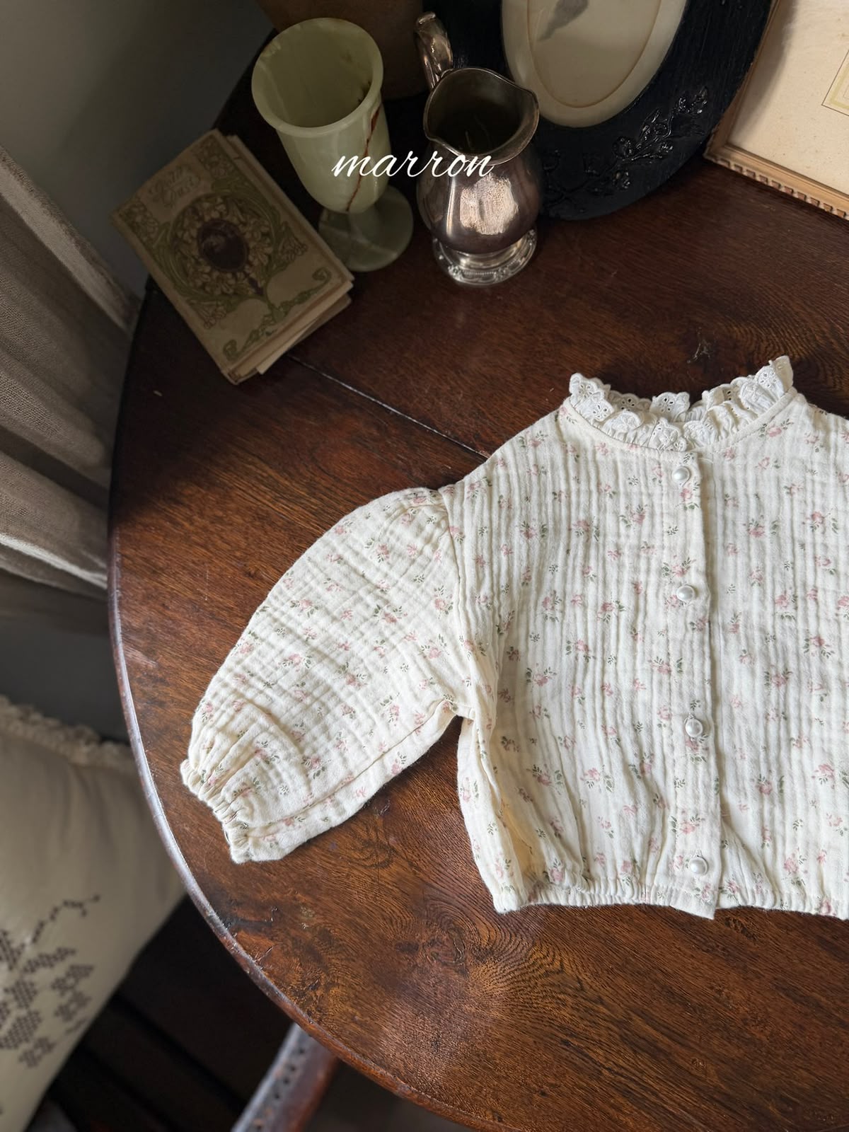 AW6123 Outer