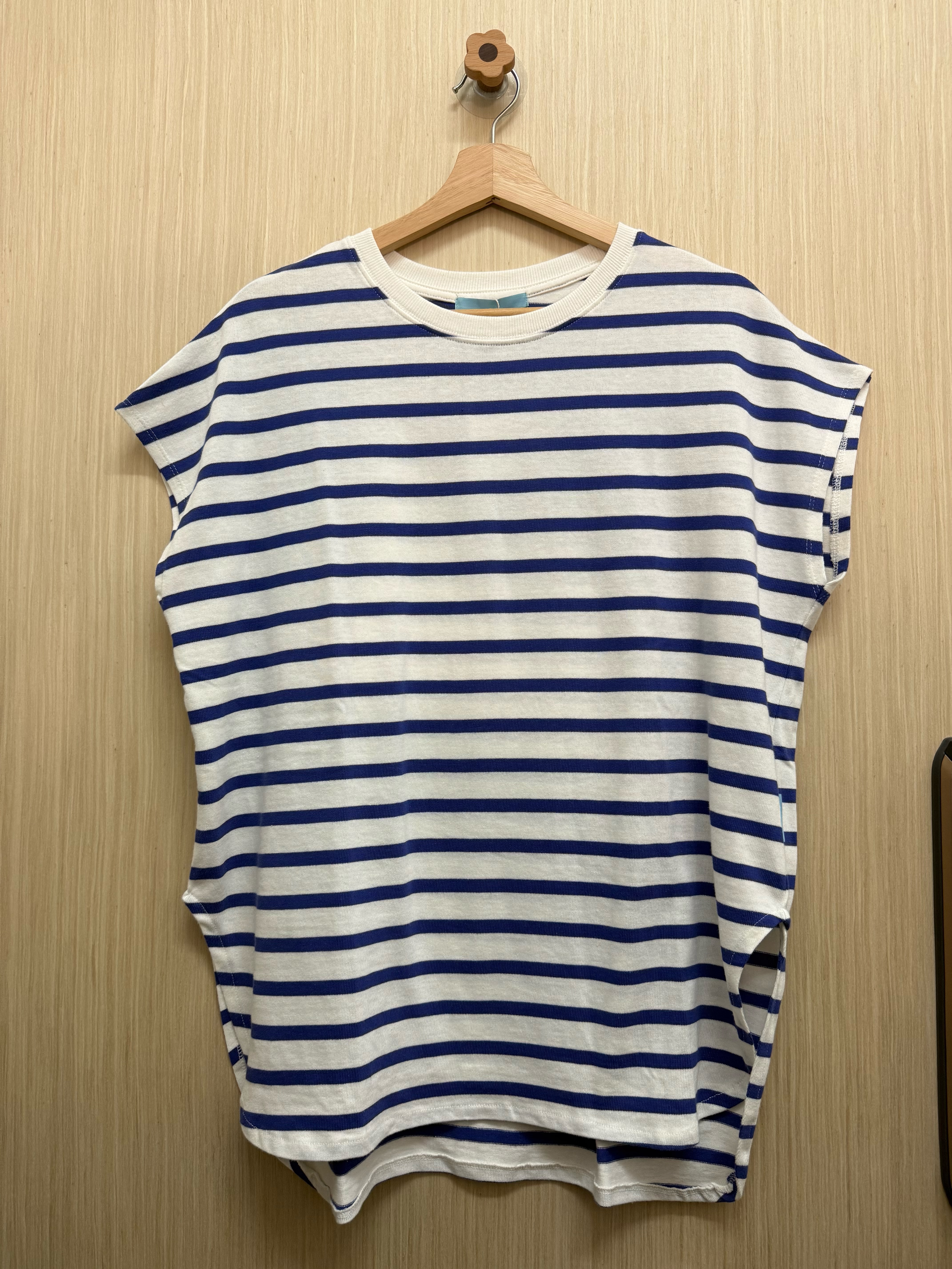 斜袖橫間𝐭𝐞𝐞（白𝐱藍）