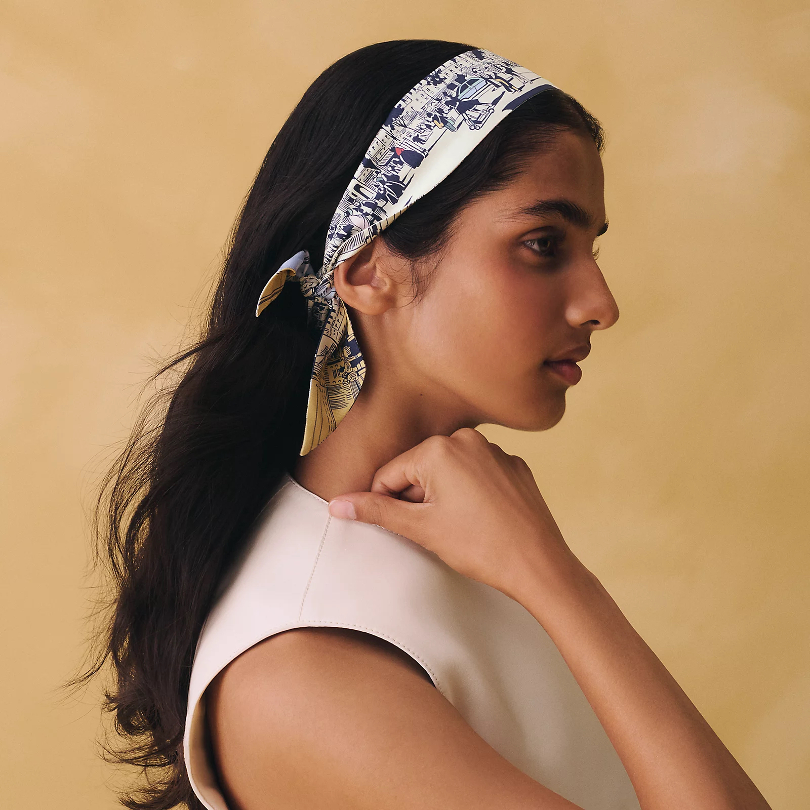 Hermès 全新🆕 100%絲 A l'Ombre des Boulevards圖案 Twilly