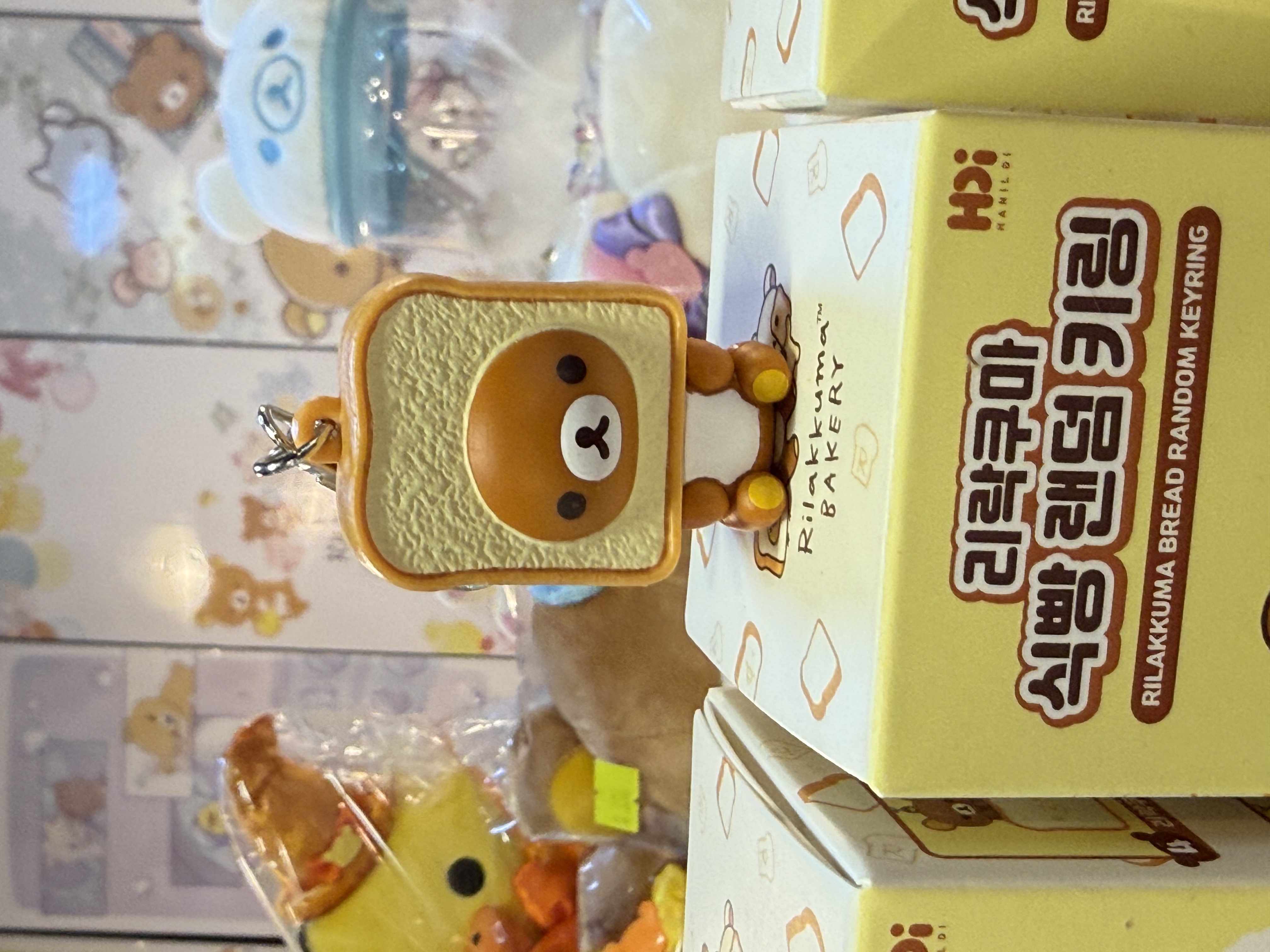《現貨》全新韓國戲院限定 Rilakkuma面包系列掛飾（隨機抽）