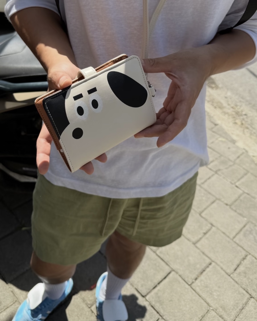 奶油小狗旅行護照包