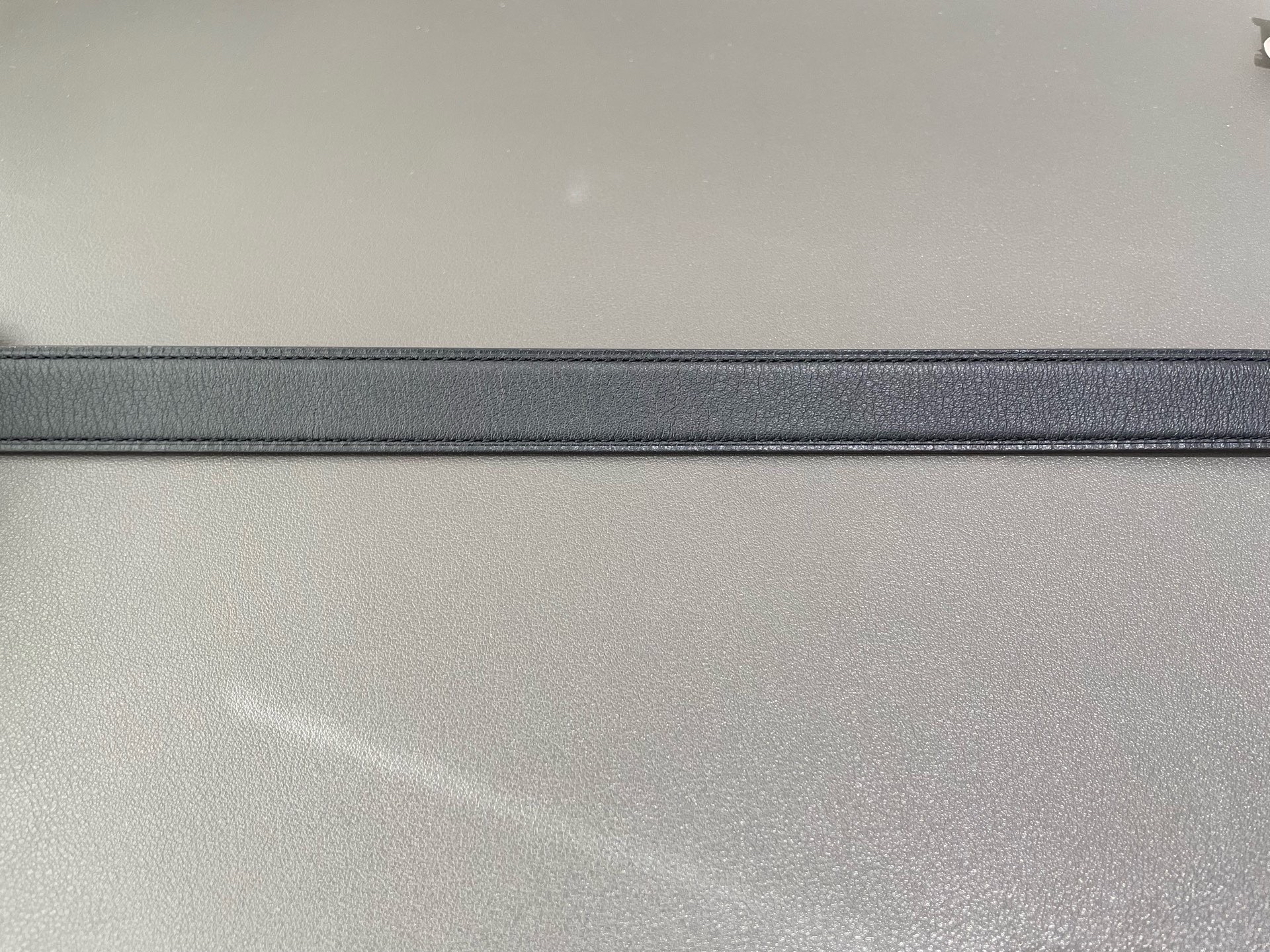 【預訂貨品】HERMES 80碼 Z刻雙面黑色拼大象灰 