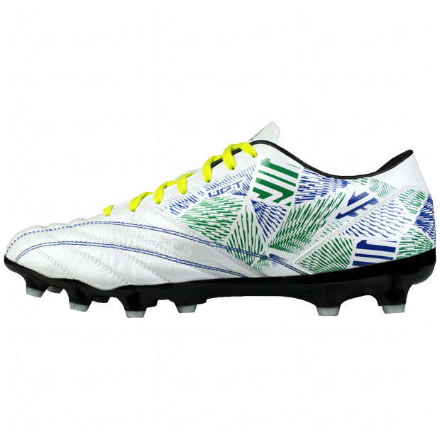 (預訂)Umbro Accelerator f-lash v2 HG