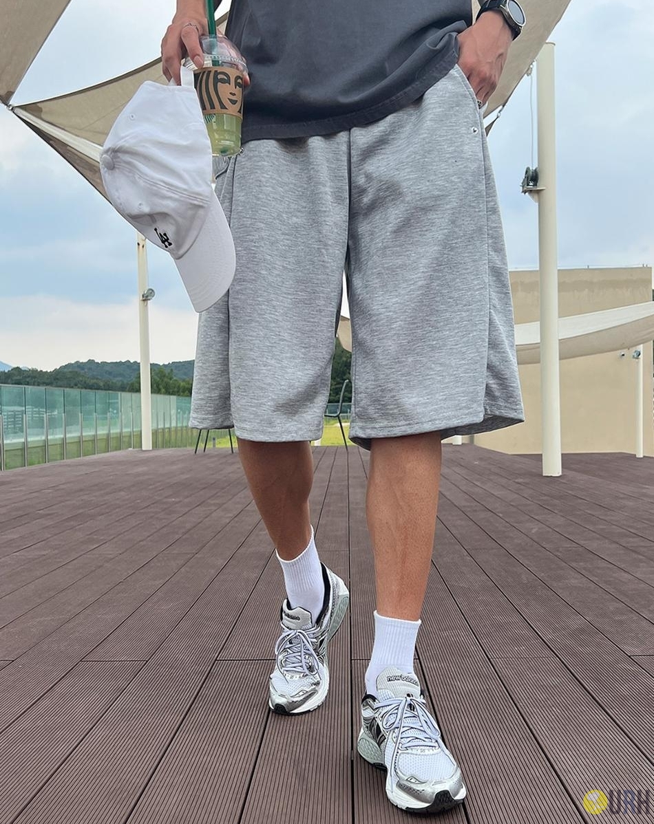 【100%保證韓國直送】Two-Way Snap Button 側開扣寬鬆衛衣料 Bermuda Shorts 🩳 [2 color] RG165945