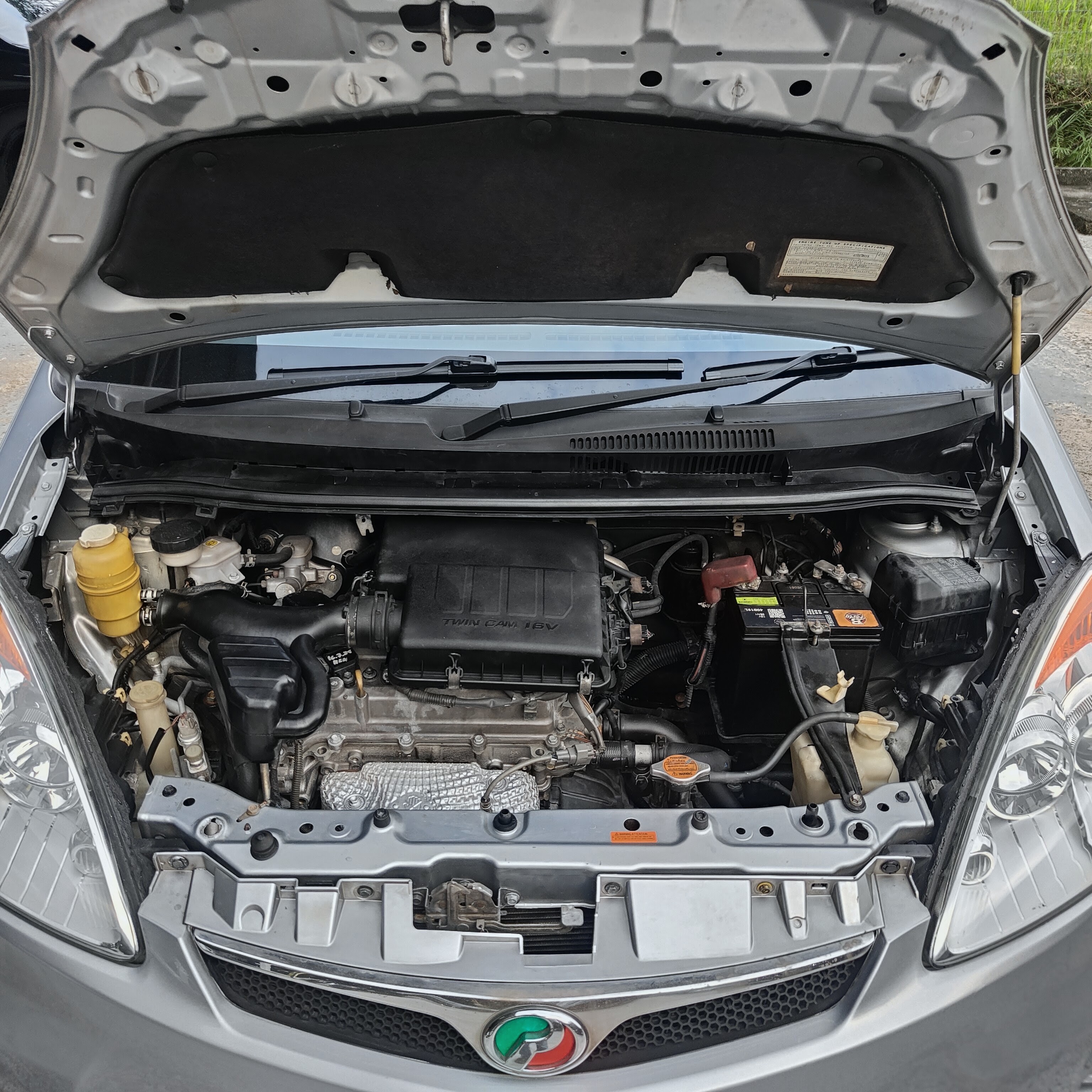 2011 PERODUA ALZA 1.5 EZI 