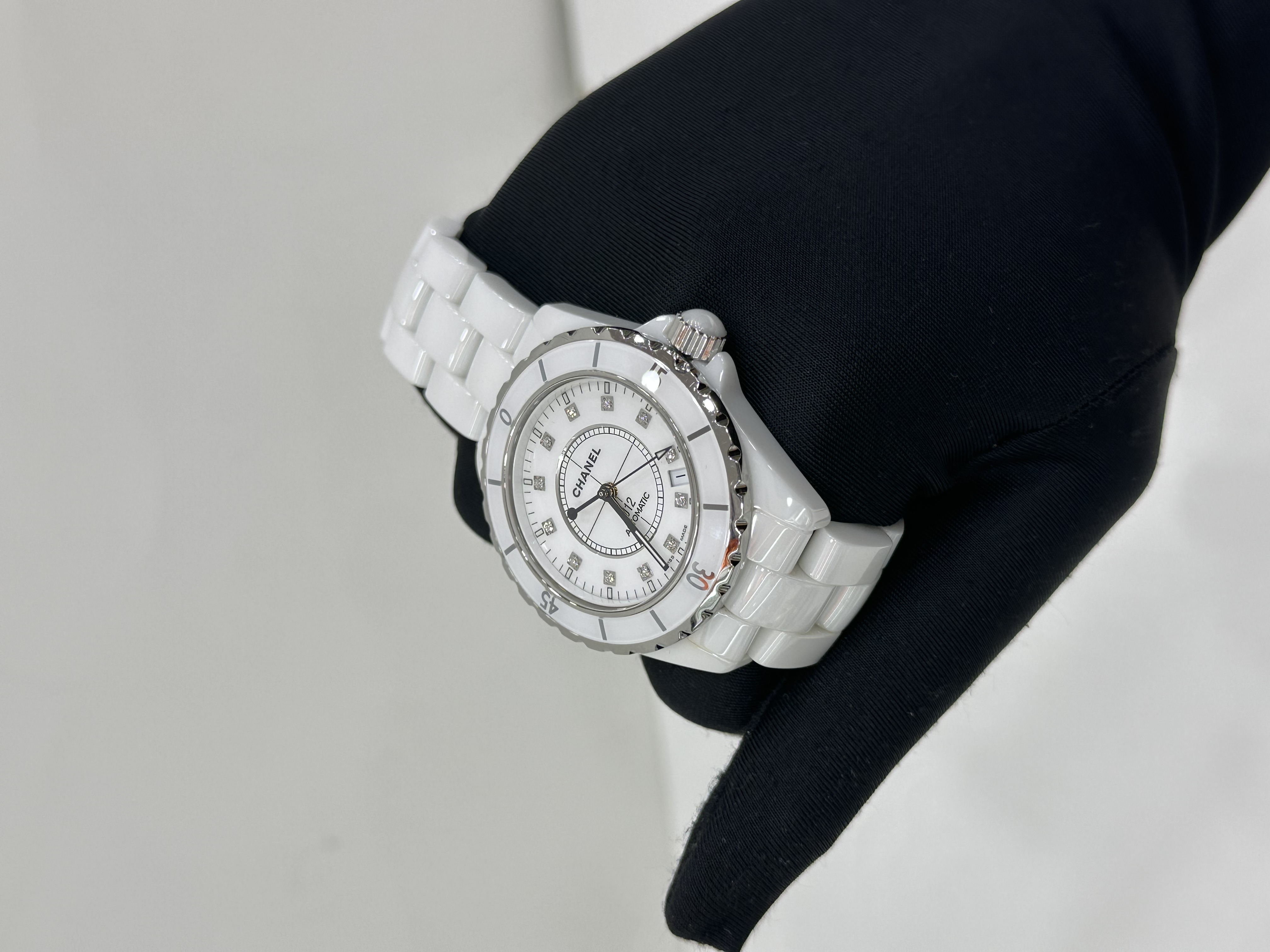 直播貨品 |  [1個-$100 2個-$300］GG33