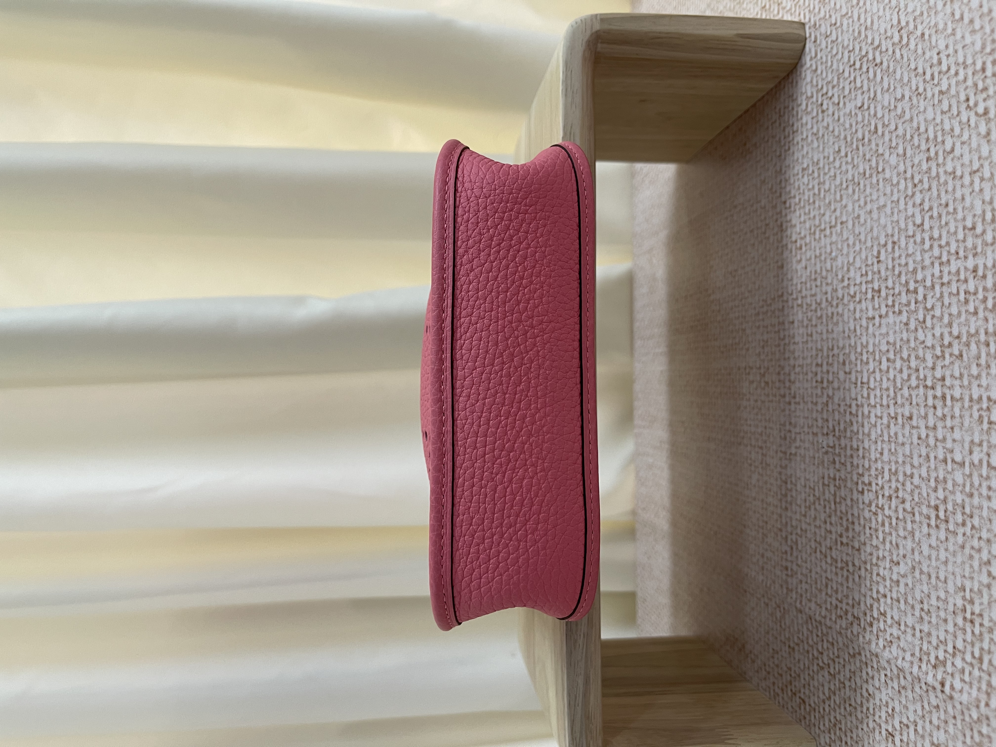 Pre-owned Hermes Mini E/ 26Y109