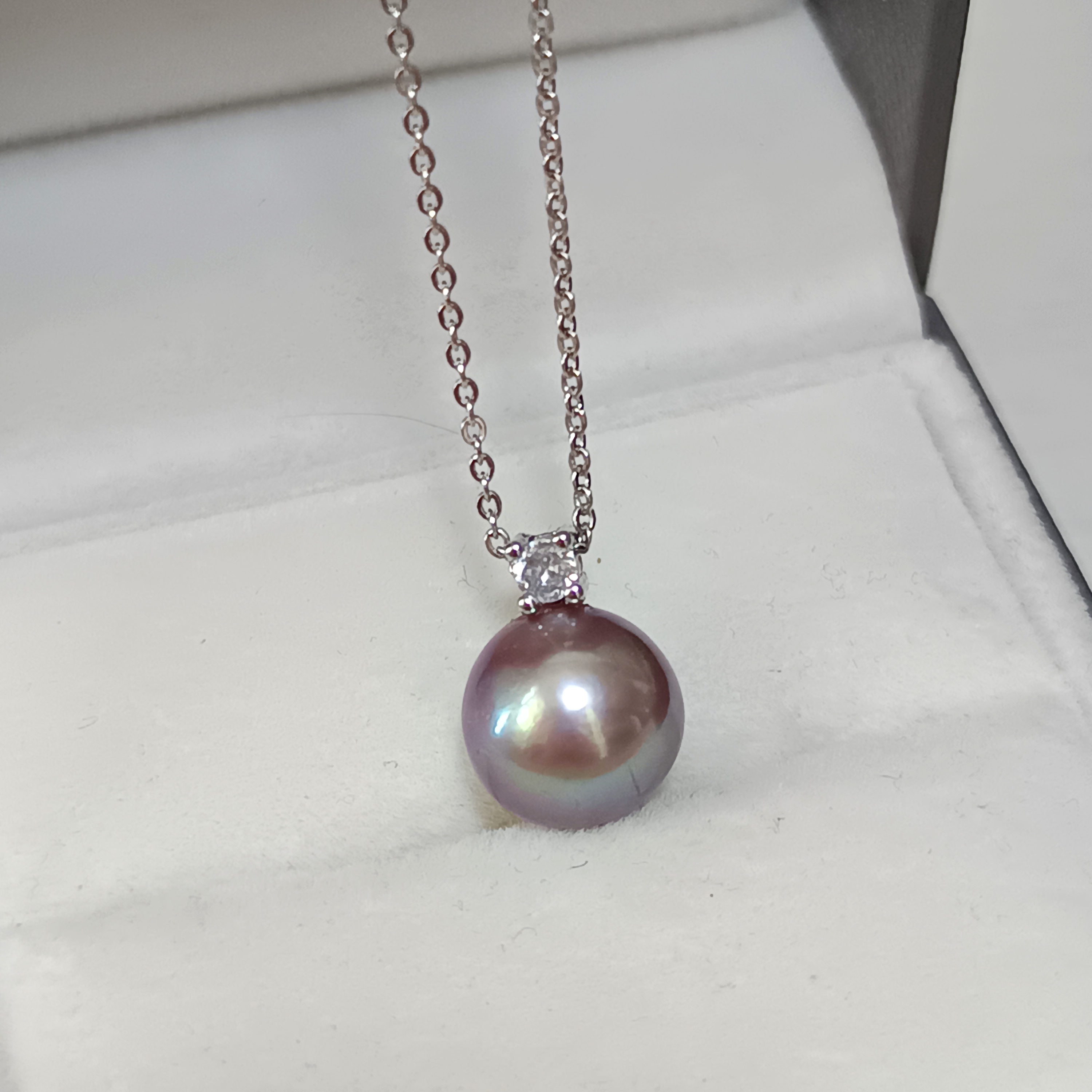 特價品‼️正圓極強光愛迪生妖紫色珍珠注白金王妃款吊墜（送注白金鍊）