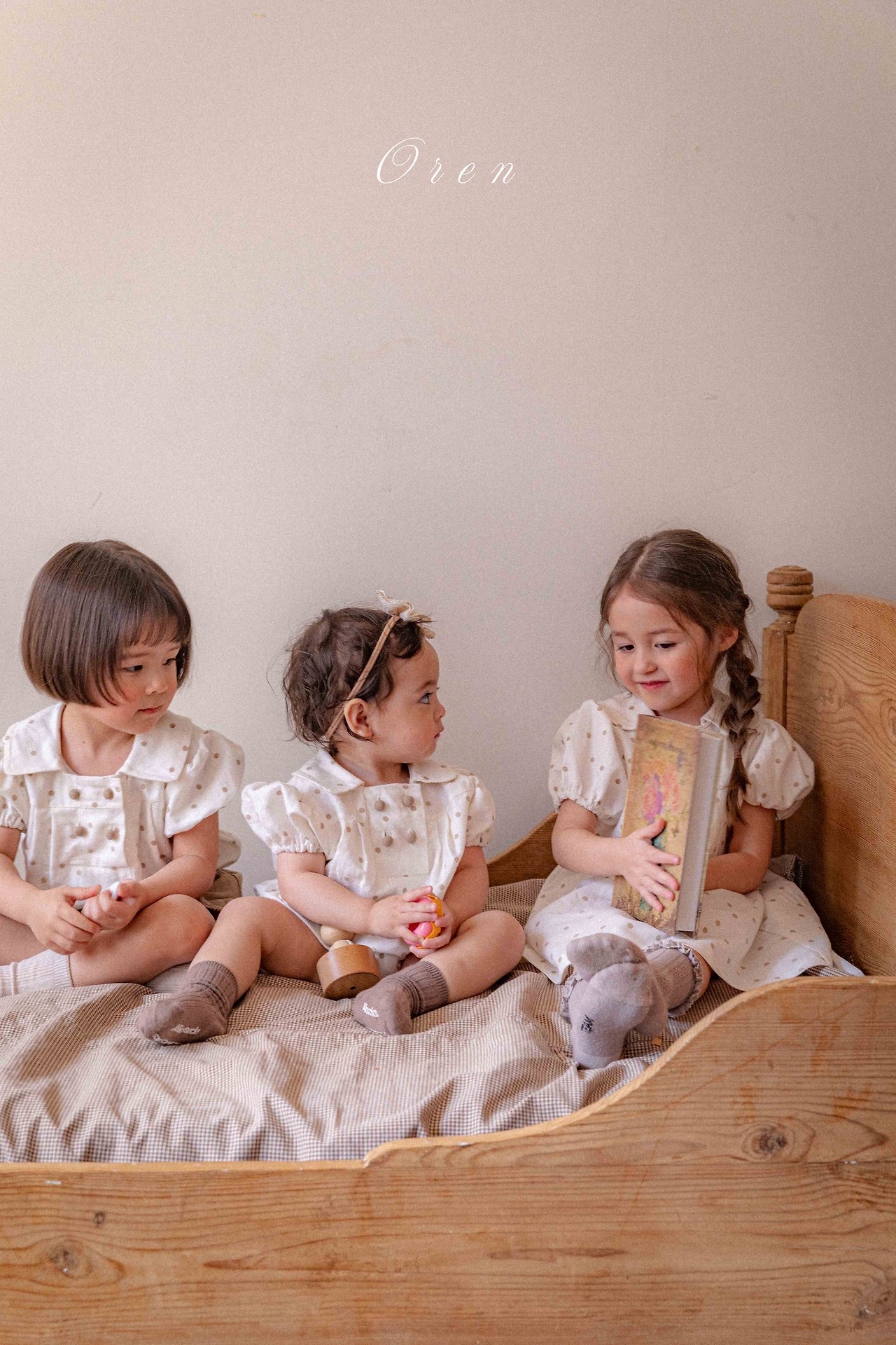 ☀️預訂 韓國直送☀️🇰🇷Oren 雙排鈕扣波點翻領亞麻混紡短袖包屁衣/連身裙/上下套裝