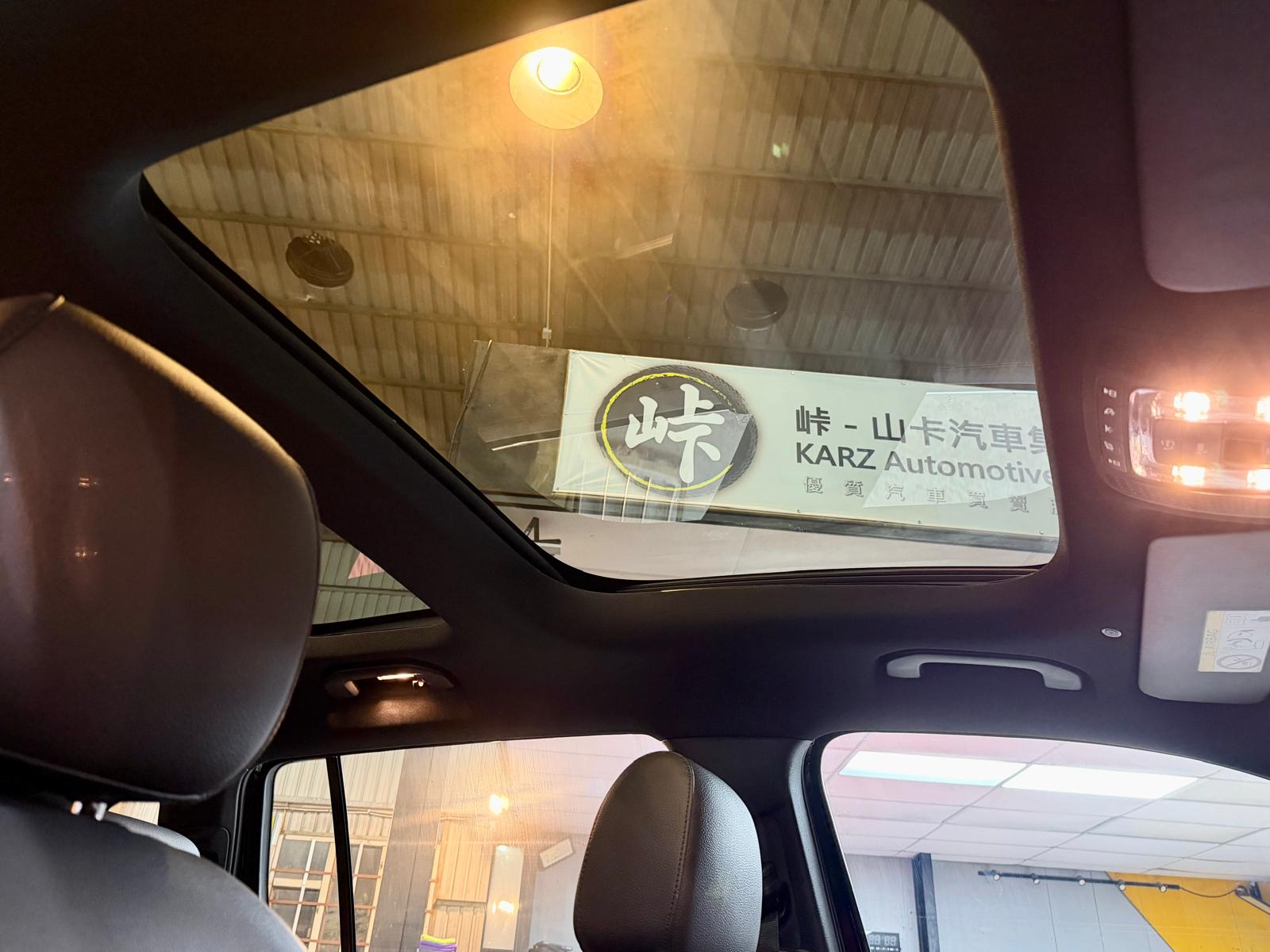 Mercedes-Benz GLB250 4 MATIC 2020