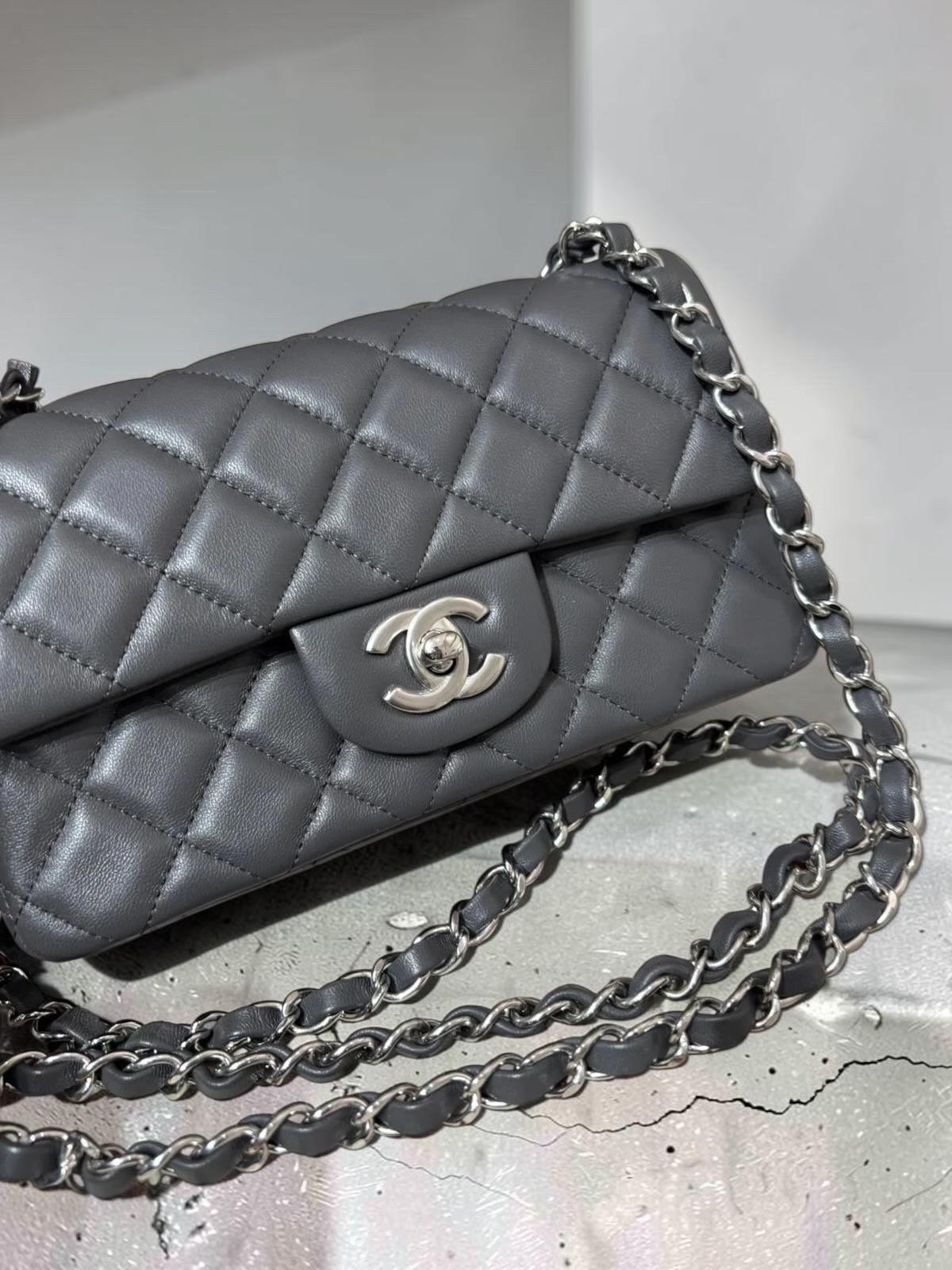 Chanel Mini Flap A69900 Grey 100%Authentic, 98%New ✅收據副本✅晶片✅Dust bag✅box