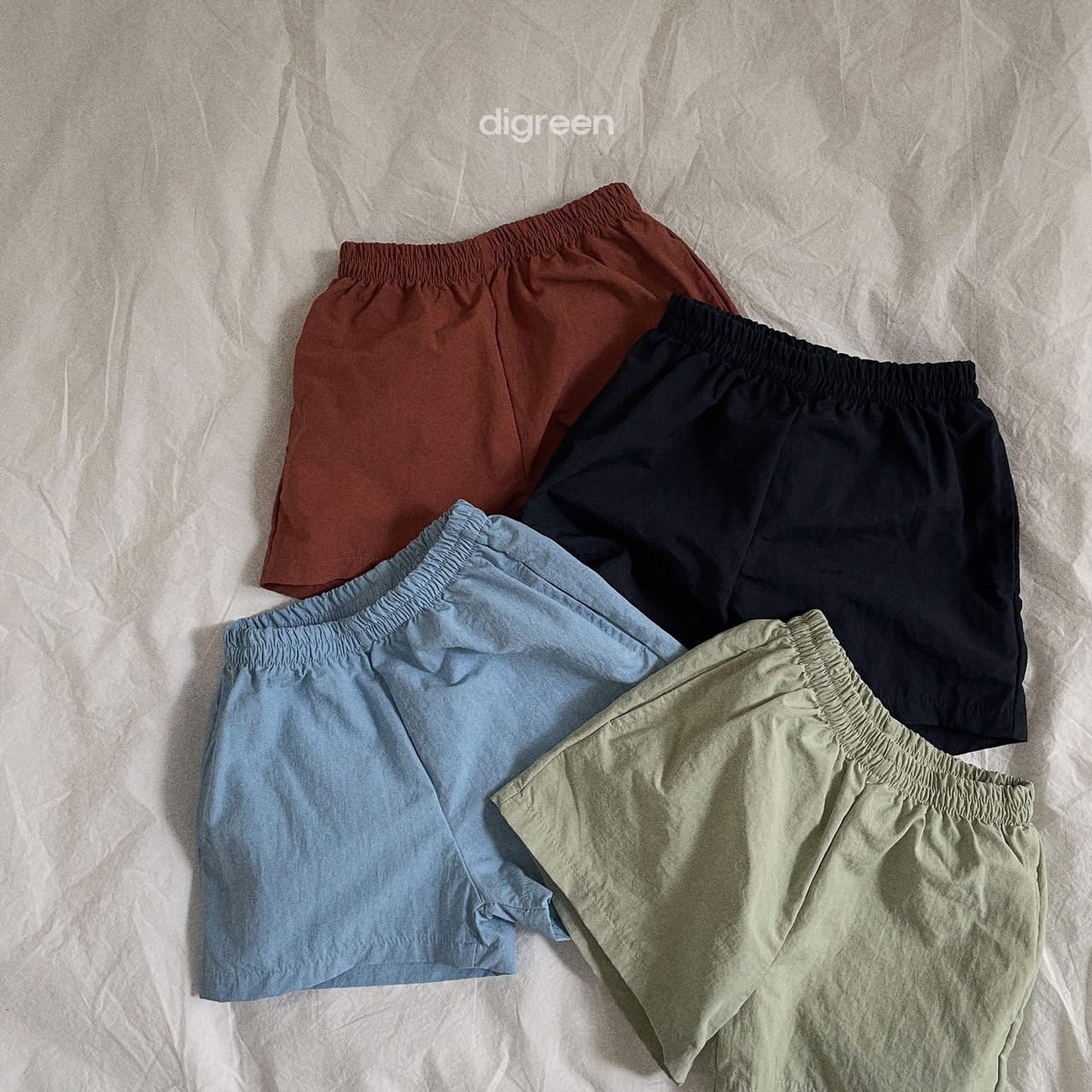 Digreen | eyelet swim pants 
