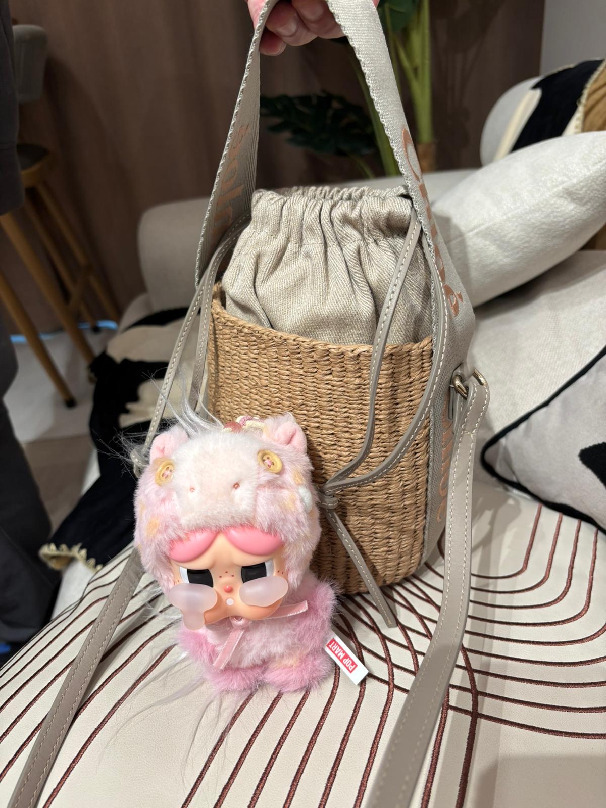 未使用品 Chloe Woody Small Bucket 100%Aurlthentic, Unused ✅Dust bag