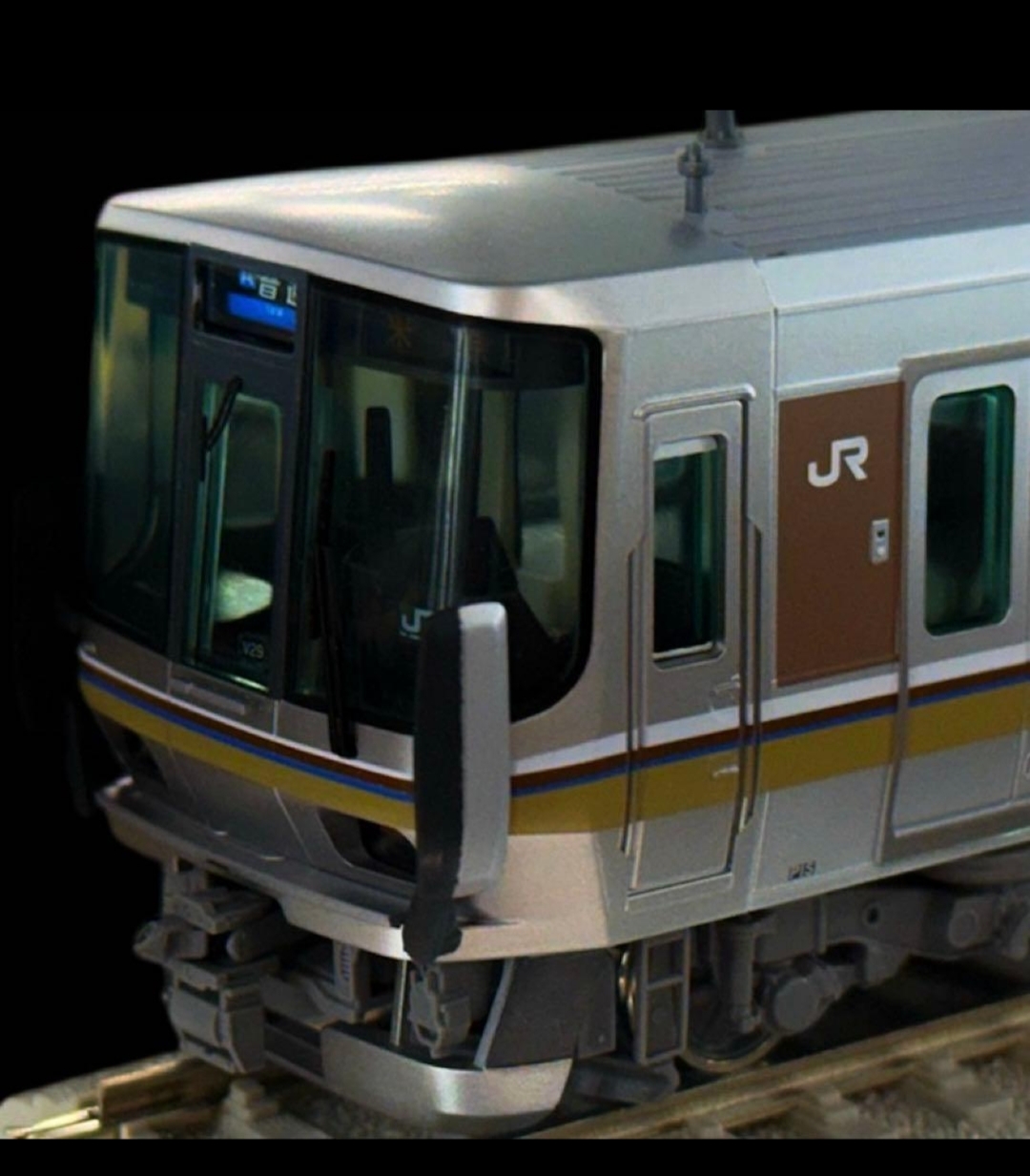 Tomix HO JR223系 市郊快速列車 四節基礎組