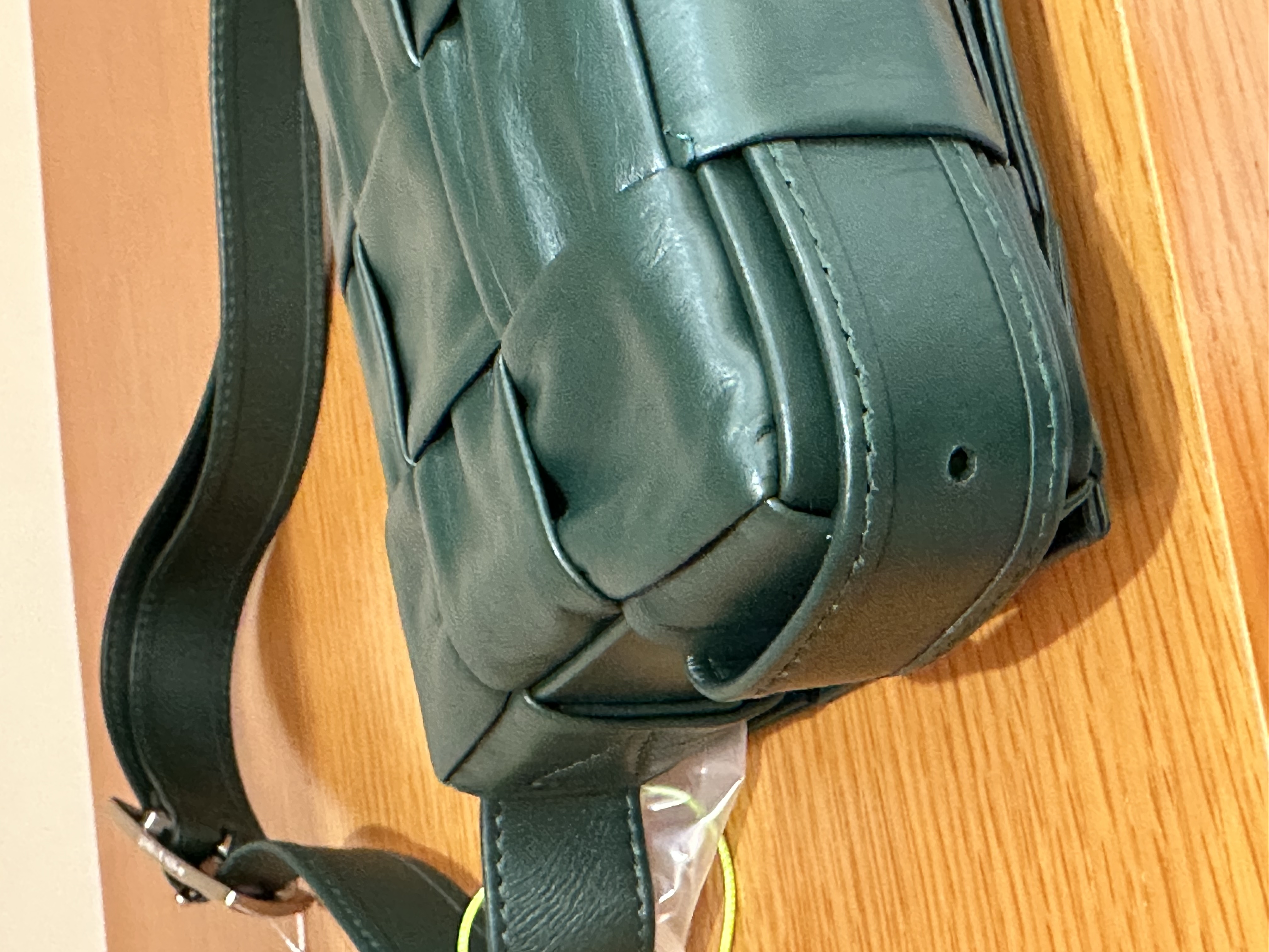 直播貨品 |  [1個-$100 2個-$300］HH32