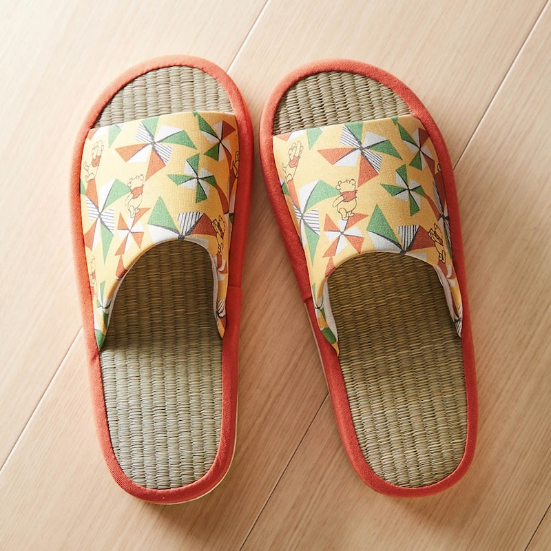 🎀【預訂】Disney 夏日拖鞋 Pooh 風車