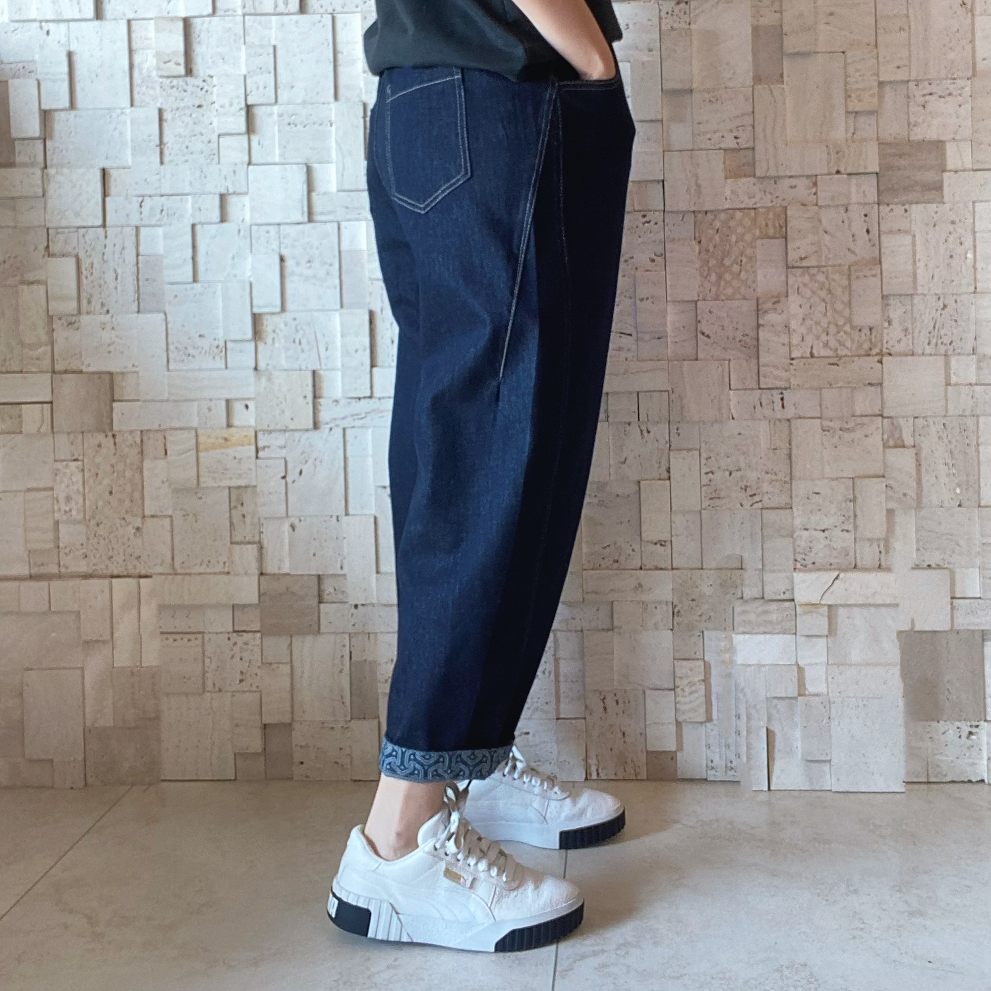 B00555 撞花紋腳邊牛仔褲