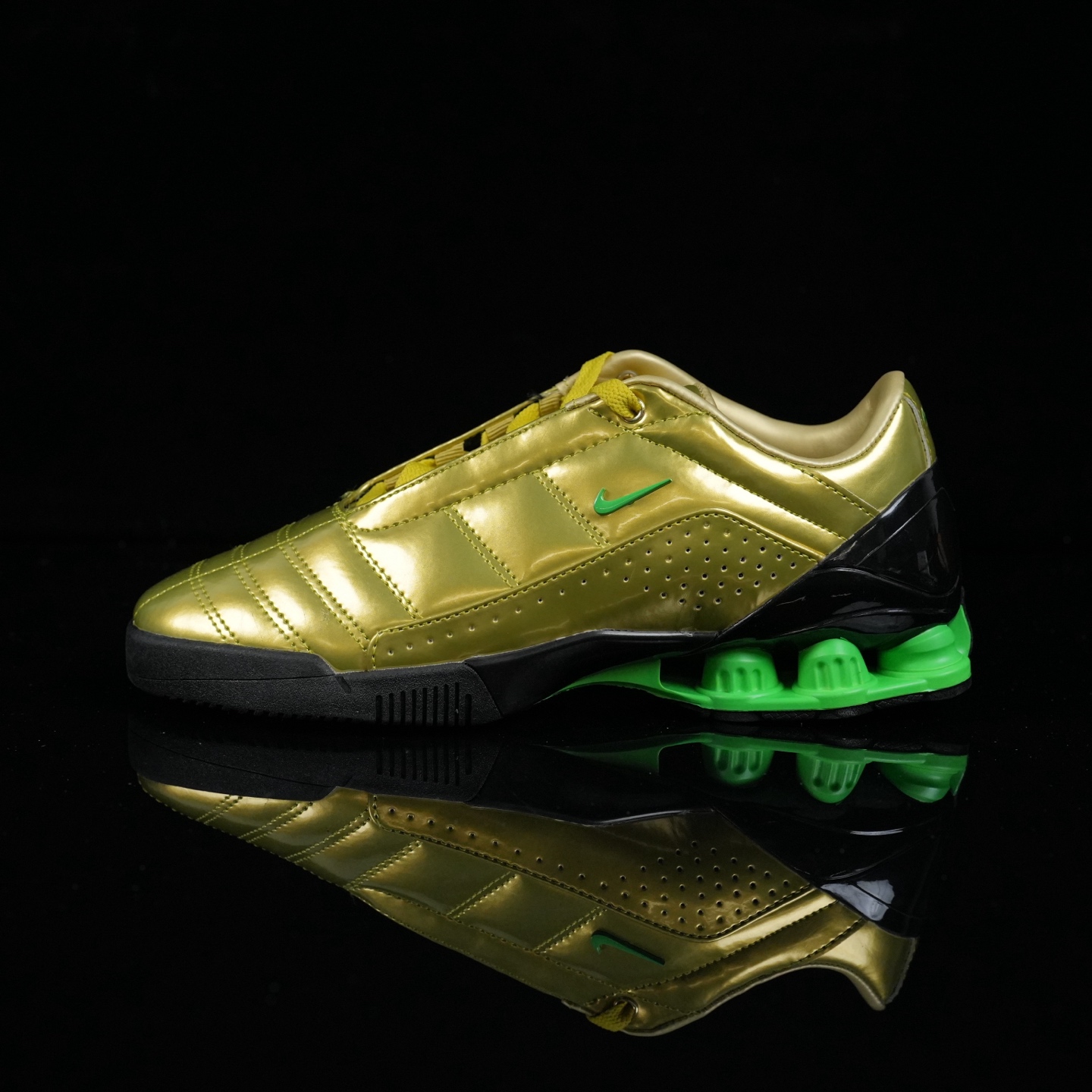 Nike Total 90 Shox Magia SP