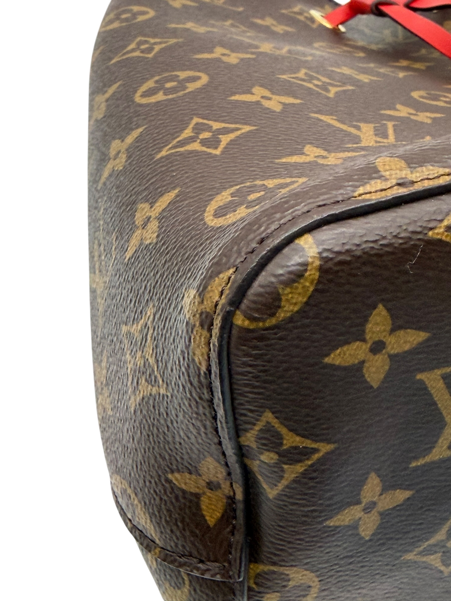 Pre-Owned LV NéoNoé MM / Product Code: 26053007