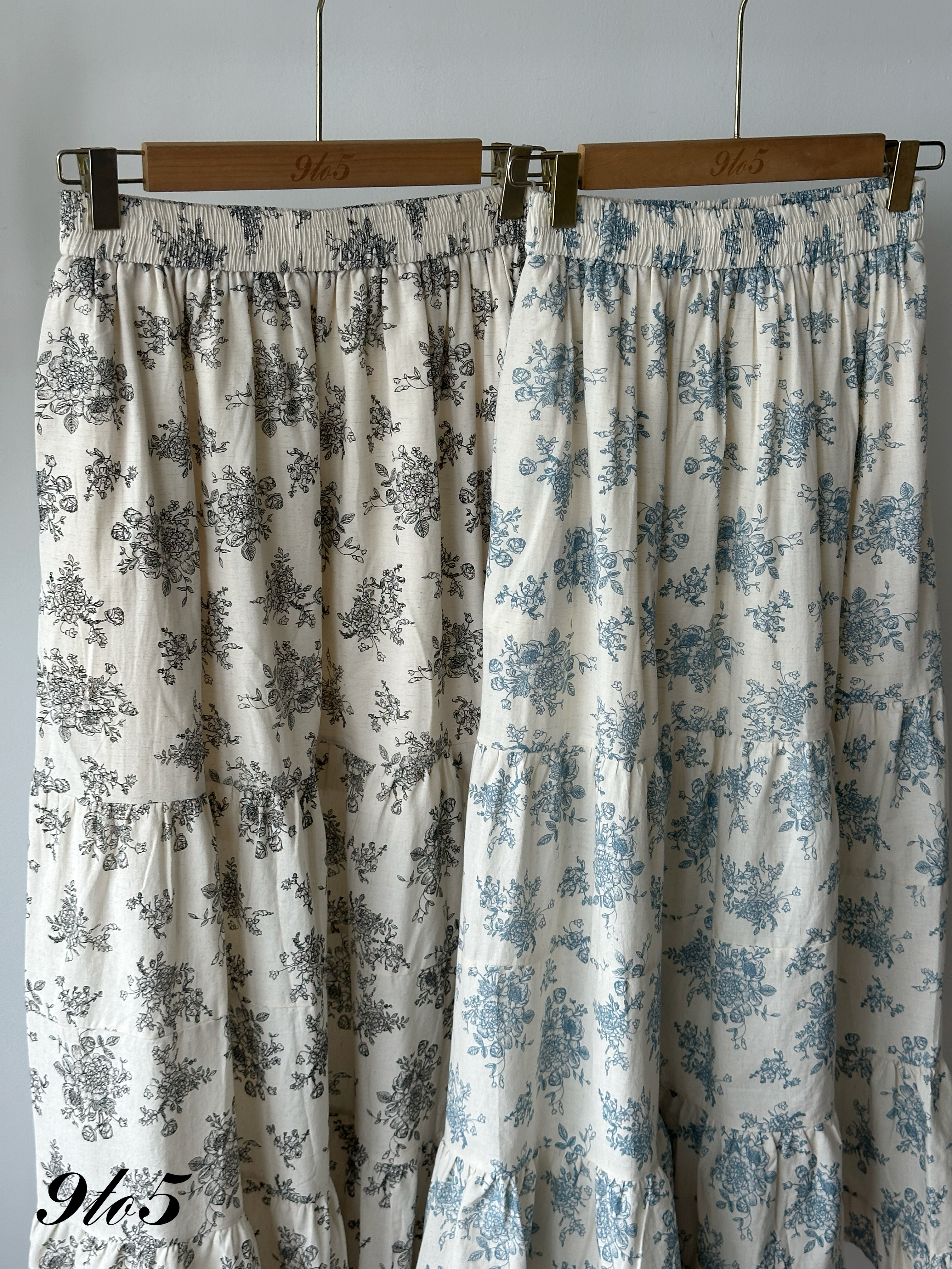 D2361 Floral Matching Set - Black & Blue