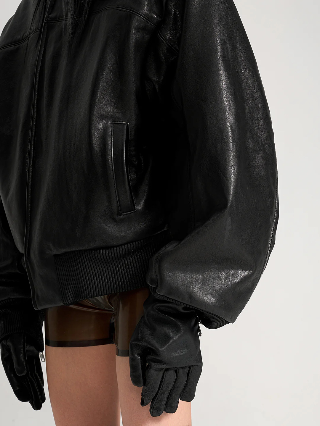 VAR-45｜RIFT FORM · ZIP-SLEEVE LEATHER BOMBER