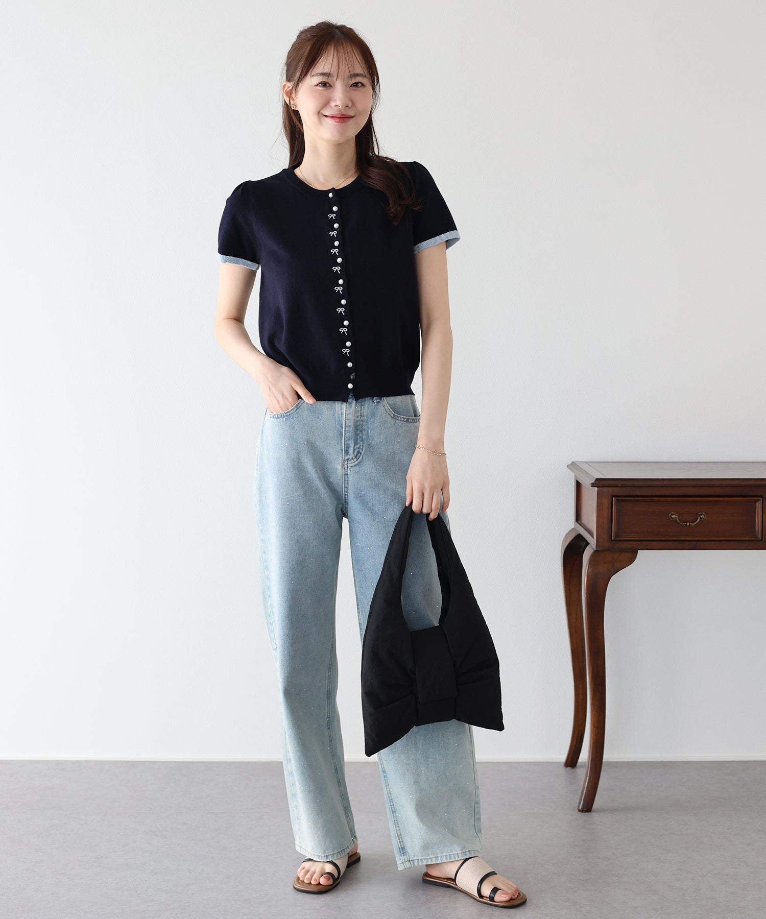 <JP> 蝴蝶結刺繡珍珠鈕 cardigan * 3色入 <預購>