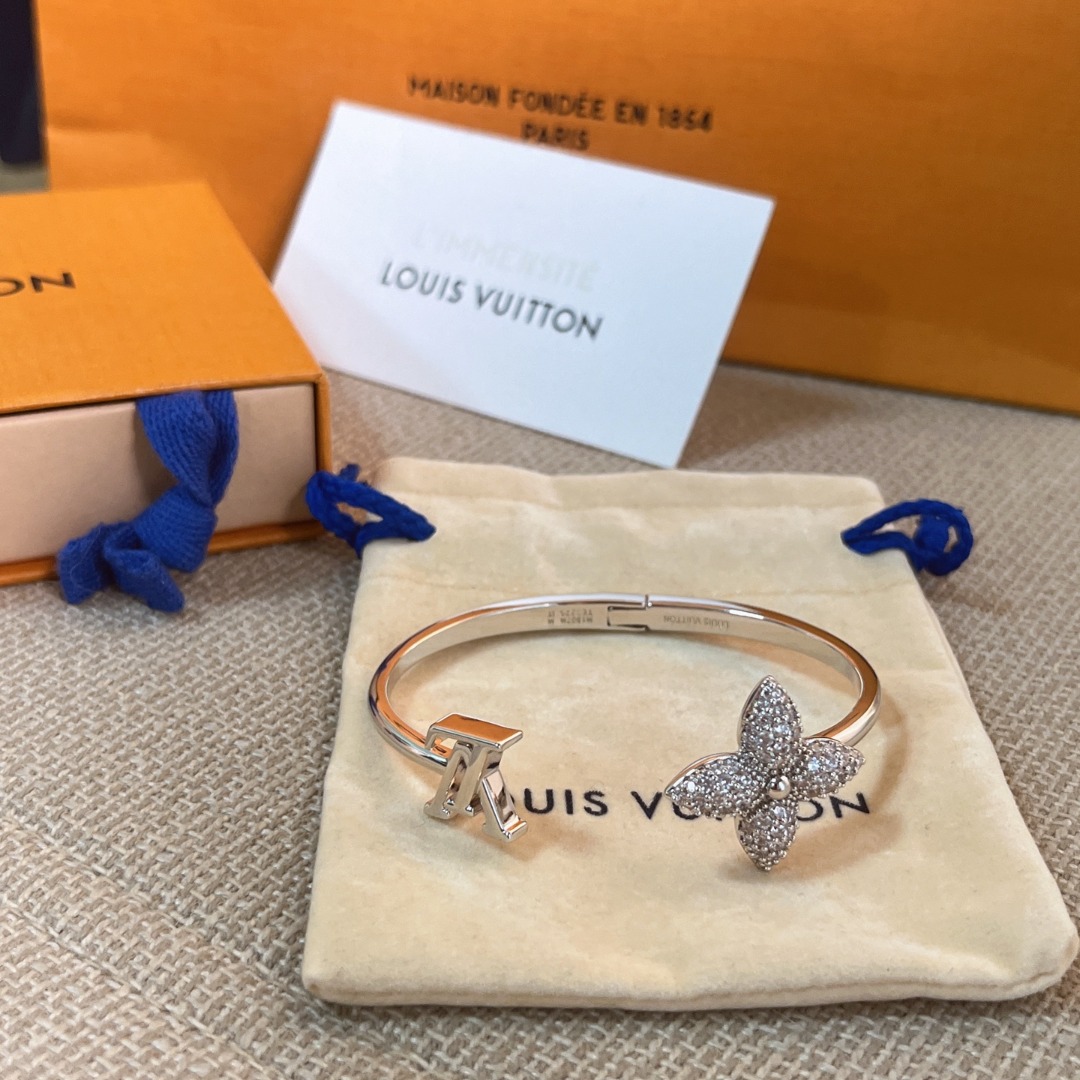 【原單】LV Louisette 簽名款水鑽戒指/手鍊 連禮盒