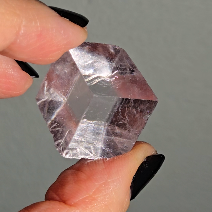 Purple calcite cube with amazing transparency - PC1