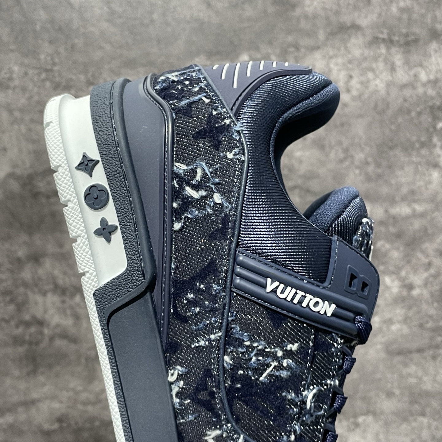 Louis Vuitton LV Trainer