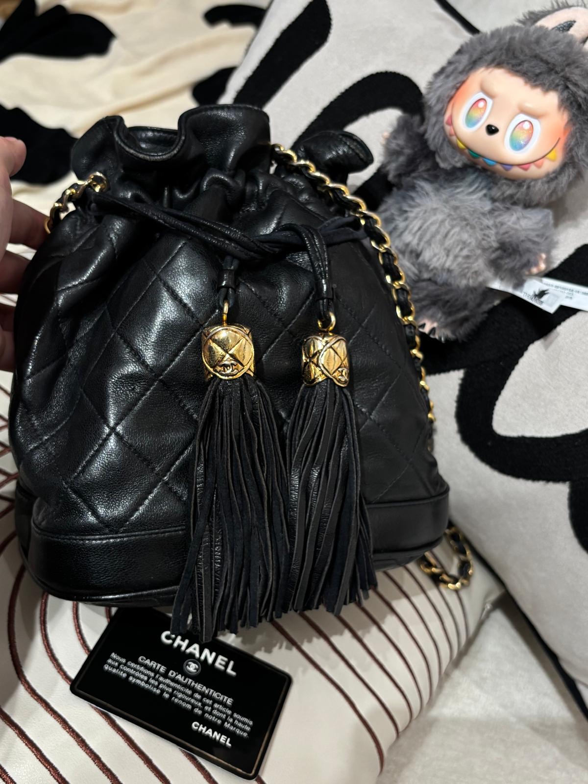 Chanel Vintage Bucket Bag 100%Authentic, 90%New✅Card