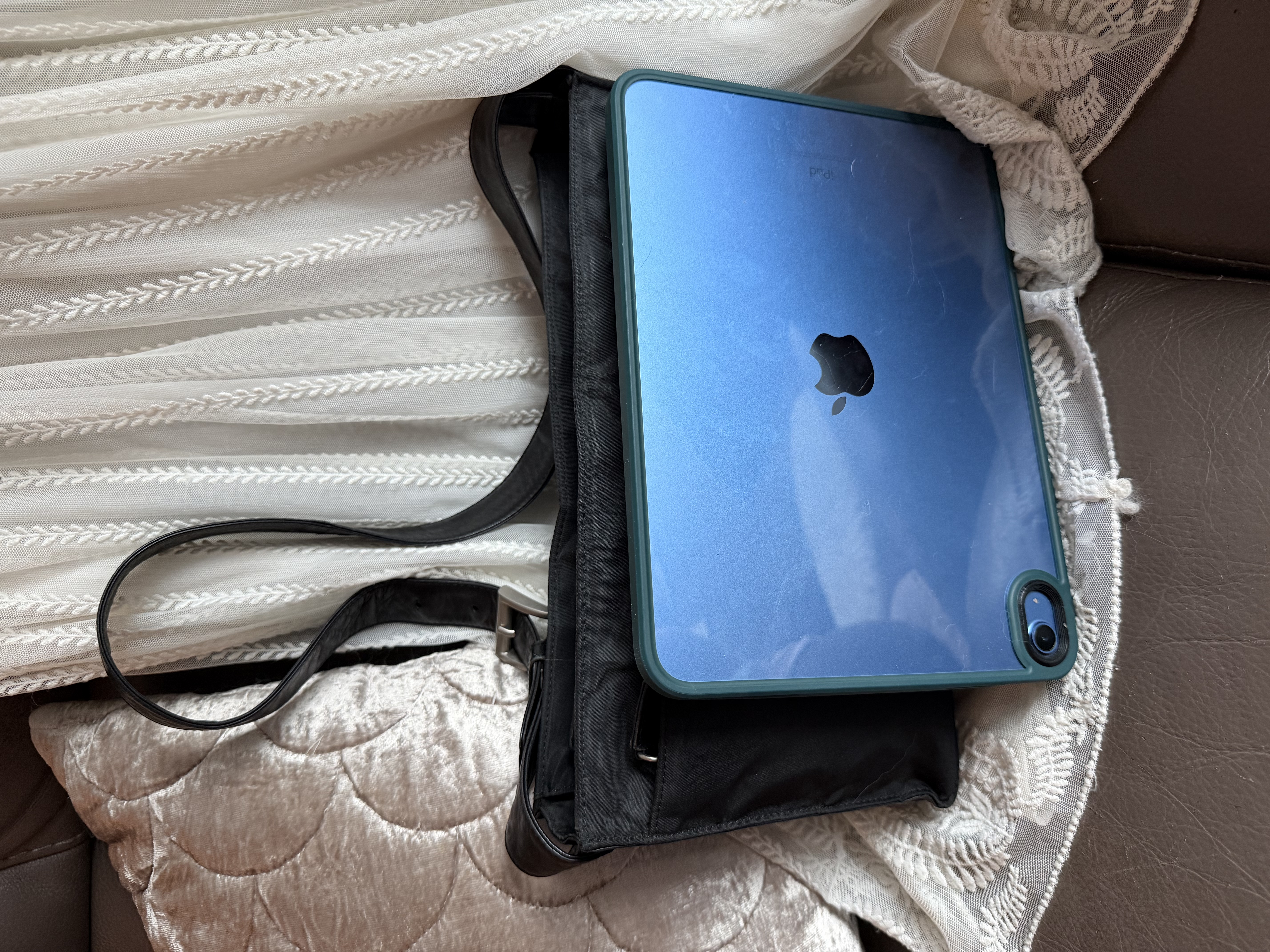 prada黑色 re nylon black leather bag 