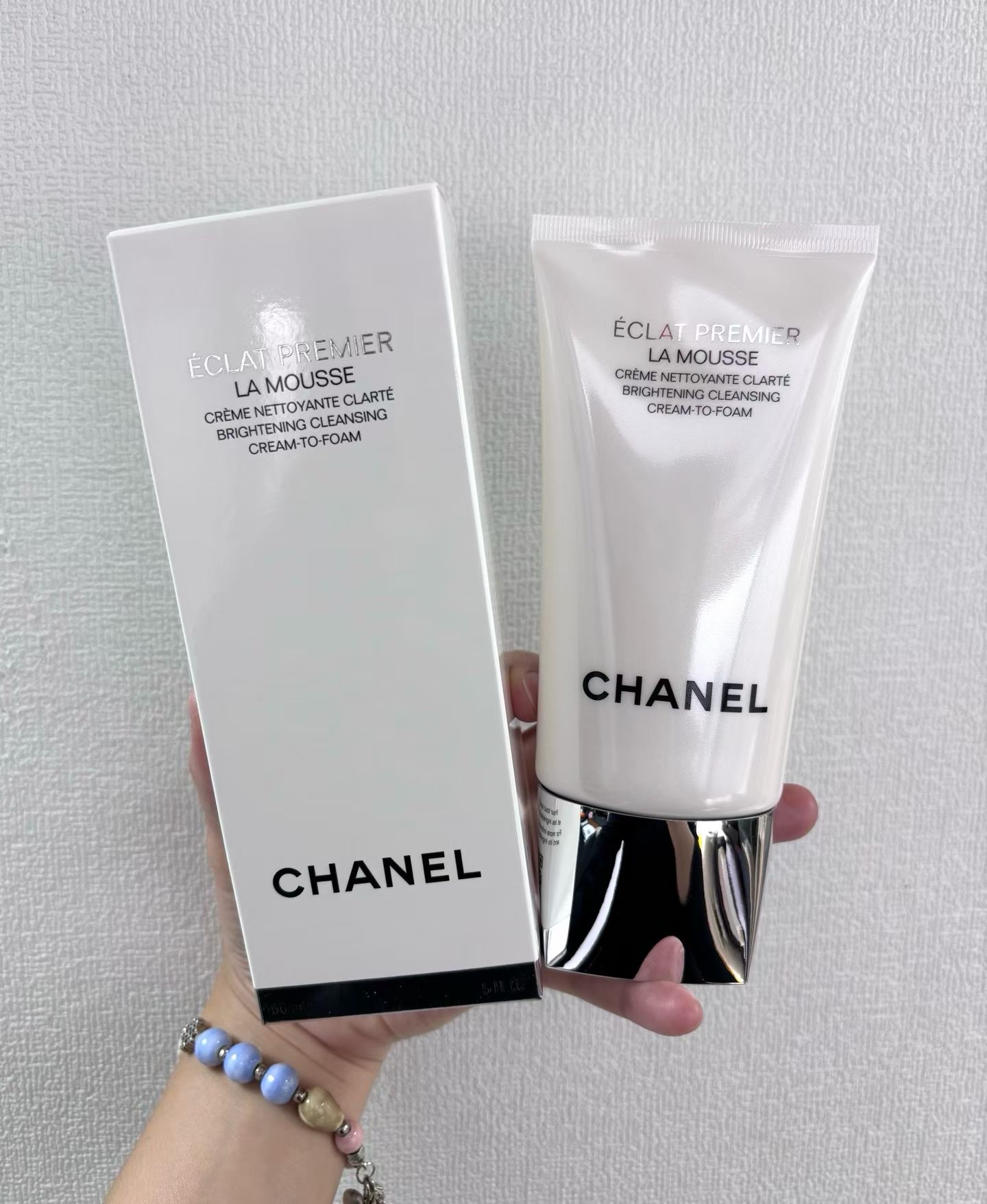 Chanel 香奈兒 美白洗面奶  ÉCLAT PREMIER 花萃透亮系列深層亮肌潔膚泡沫 150ml 
