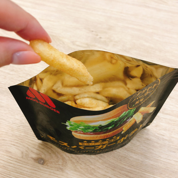 日本MOS BURGER袋裝薯條 50g Mos Burger 淡鹽味炸洋蔥薯條零食一套三包