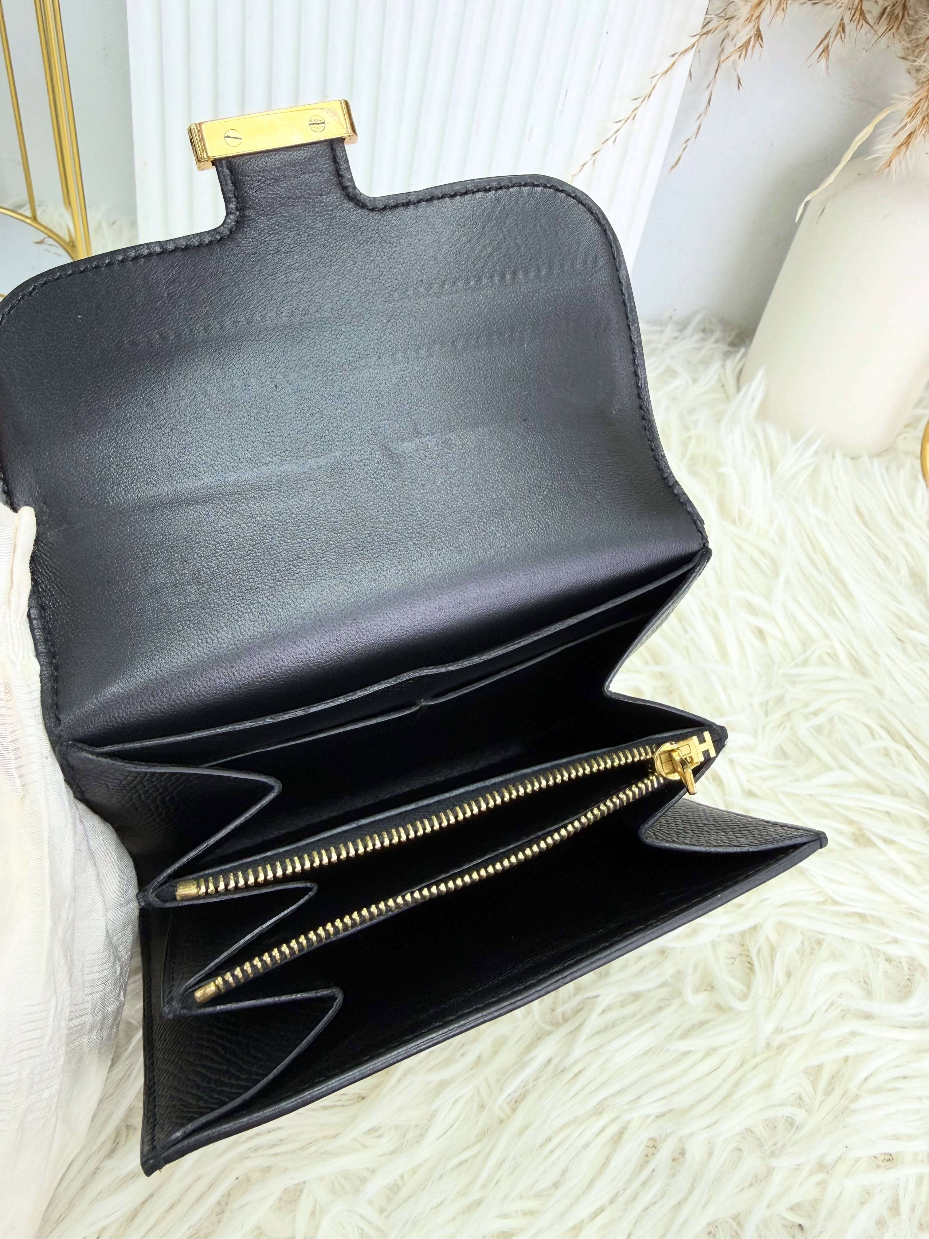 Hermes👜 PRE OWNED 🛍️Constance 黑金扣 短銀包🖤