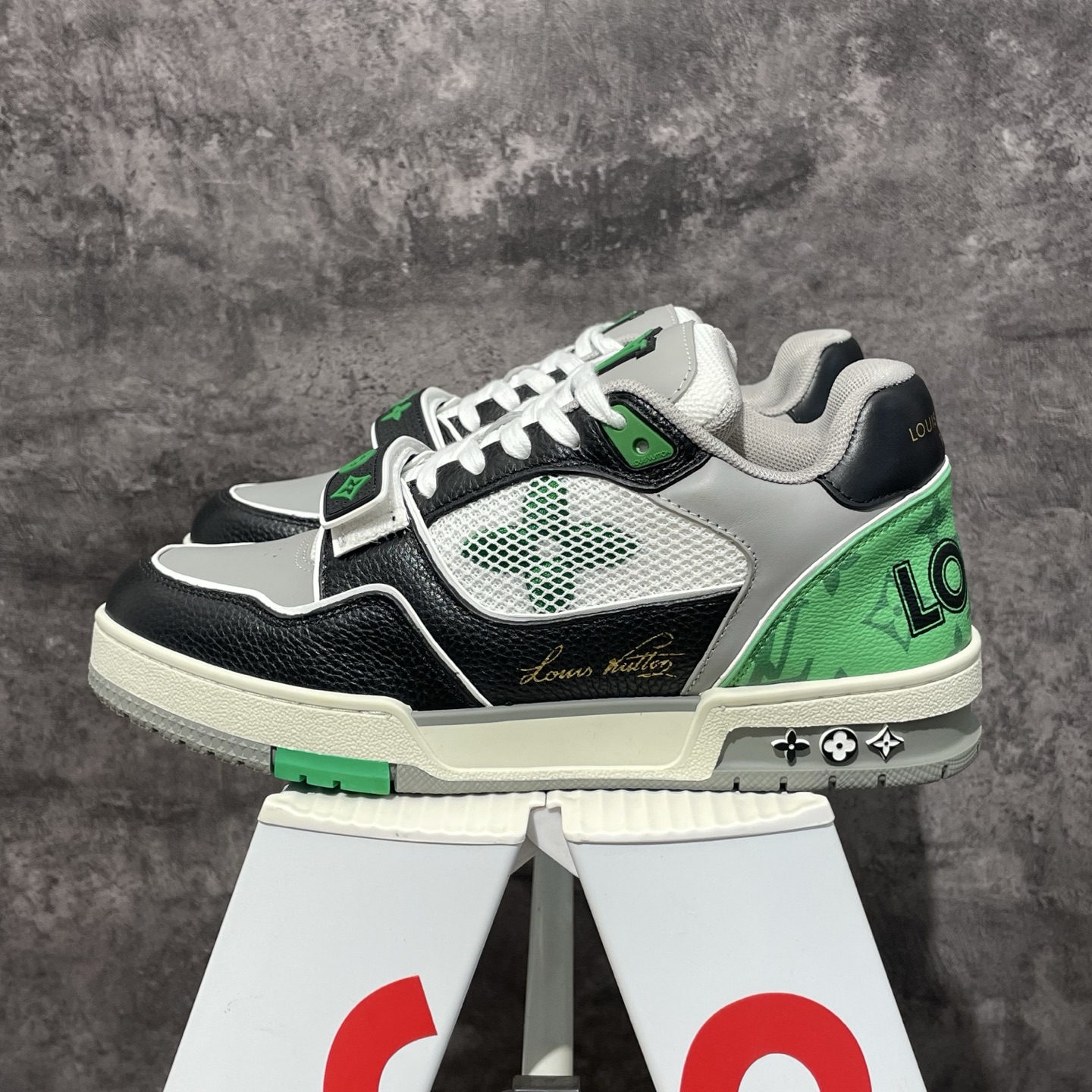 Louis Vuitton LV Trainer