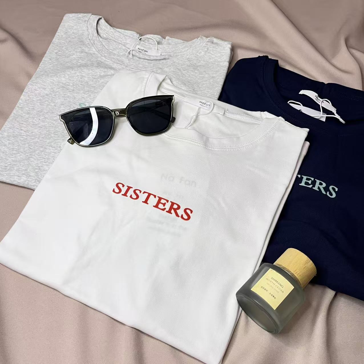 T2009#713 [Sarin] Graphic T-shirt