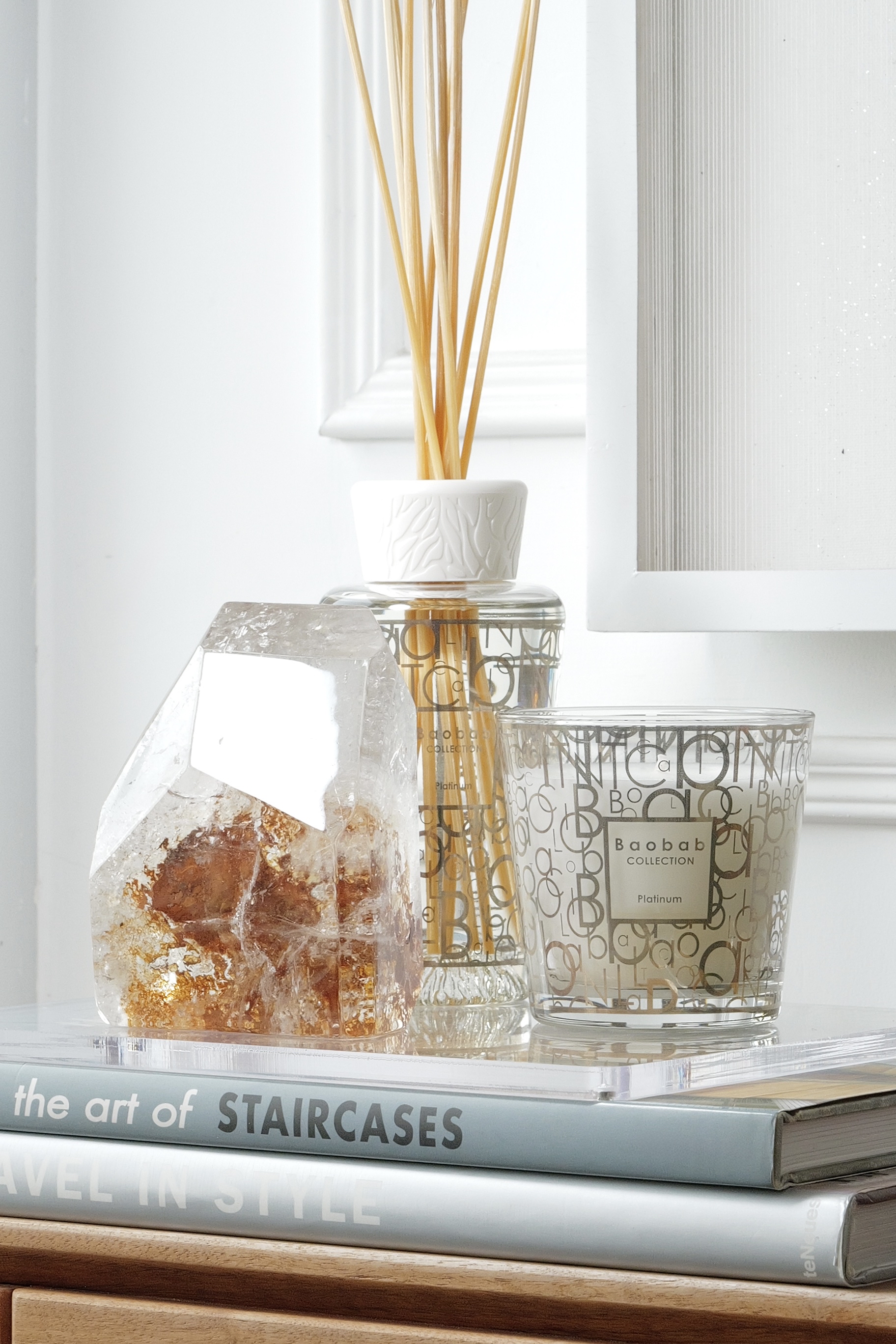 ꧁ 1.3Kg 12.2cm白水晶共生紅泥柱꧂CQ.1016C71G13AF-RA1*11JT