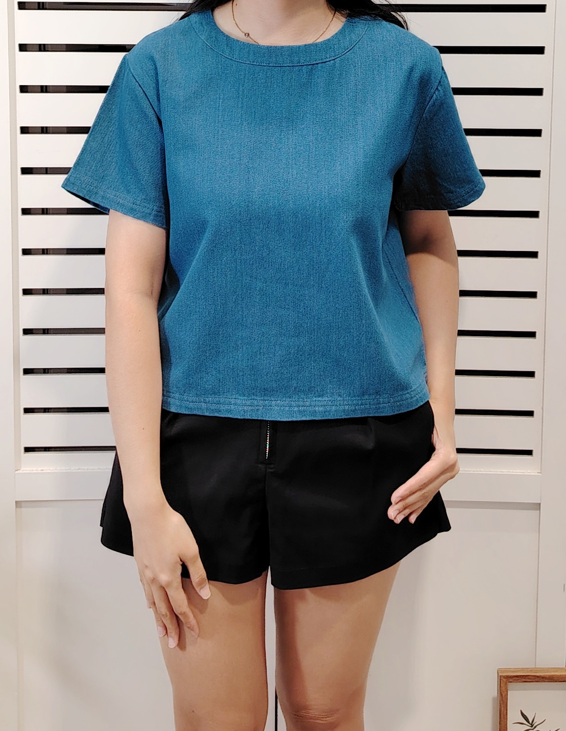 LY616 Denim Round Neck Zipped Short Sleeve Top