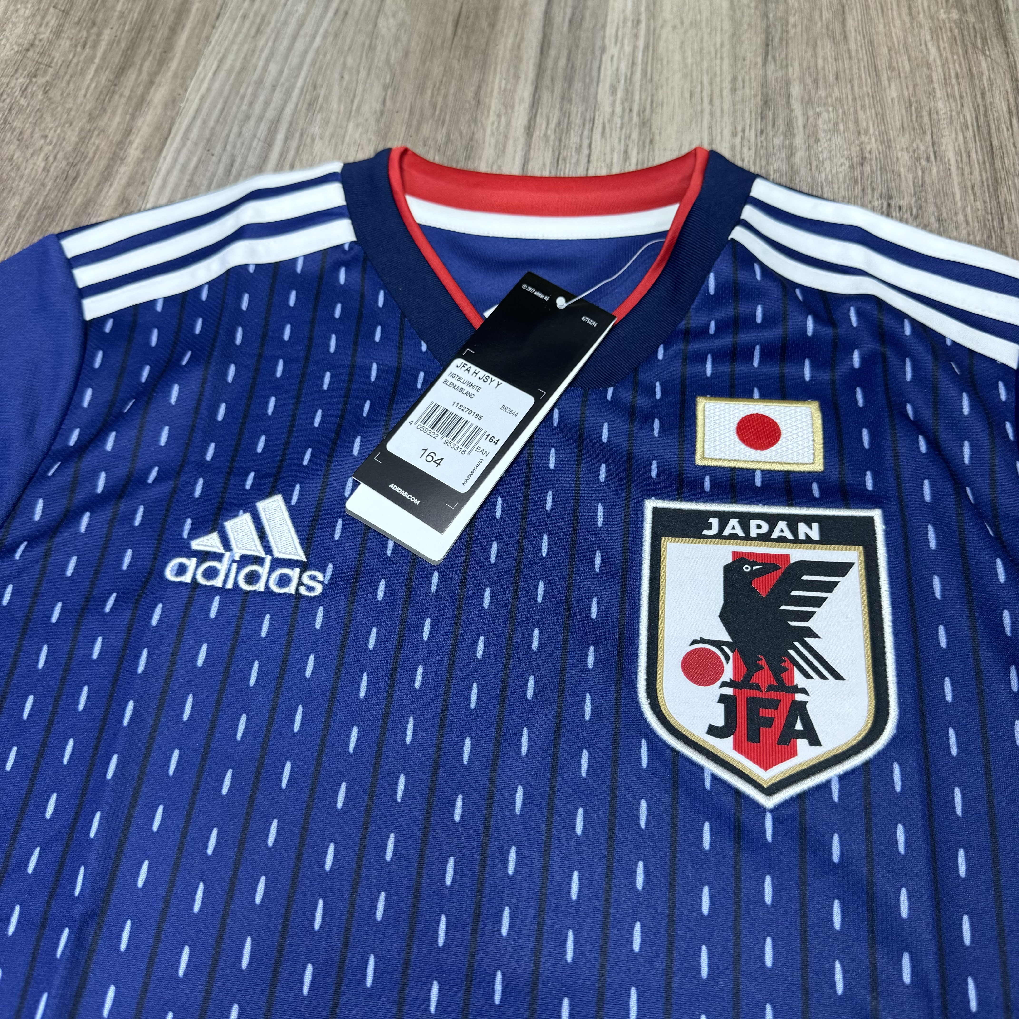 (Youth size)Japan 18/19 home shirt (Bnwt)