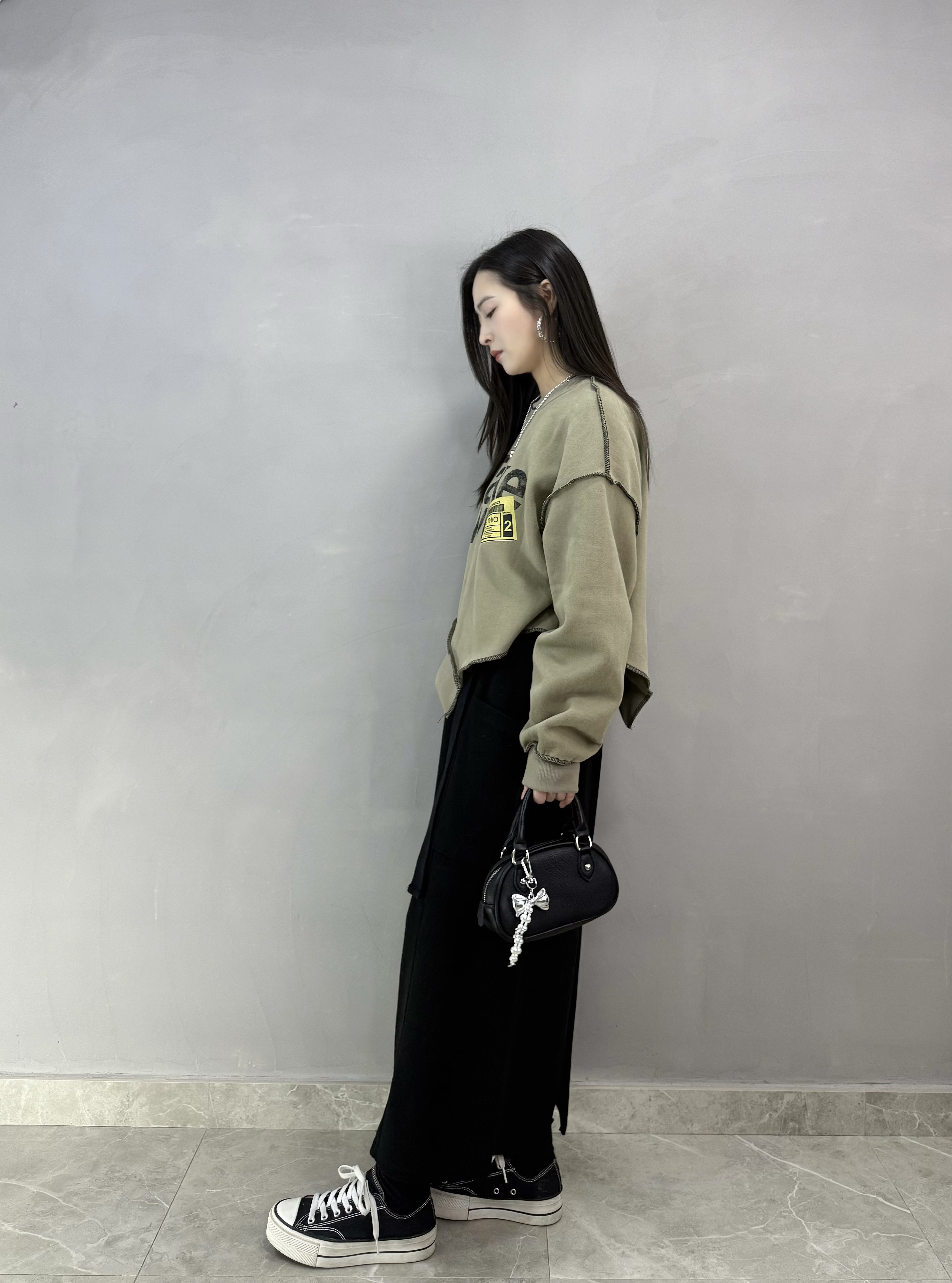 E77 不規則腳加絨衛衣