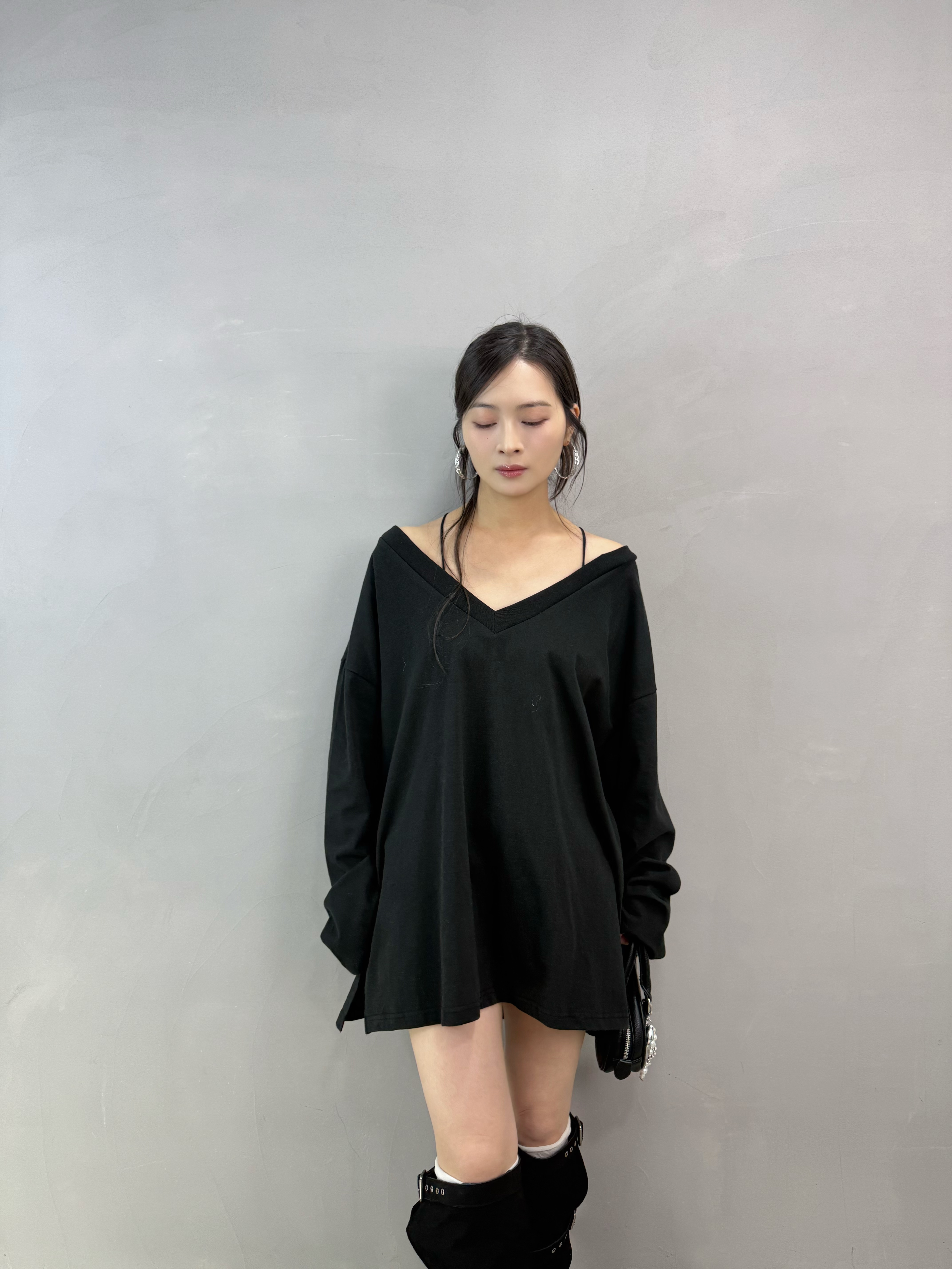 C05 V領露背Ops