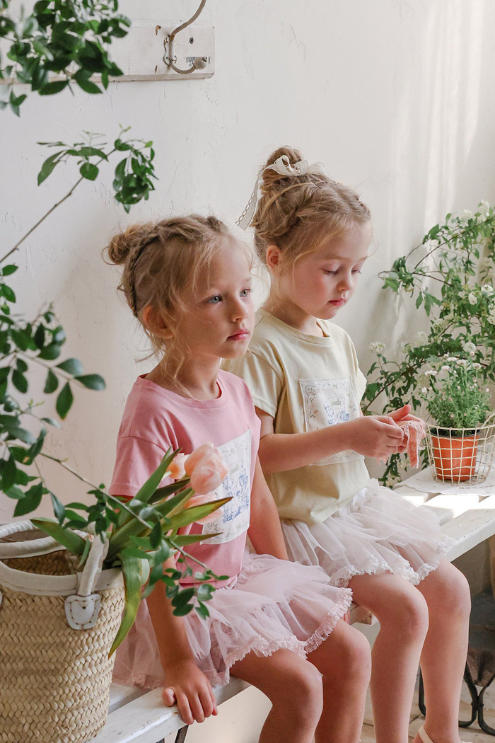 🇰🇷Puella_Flo tee