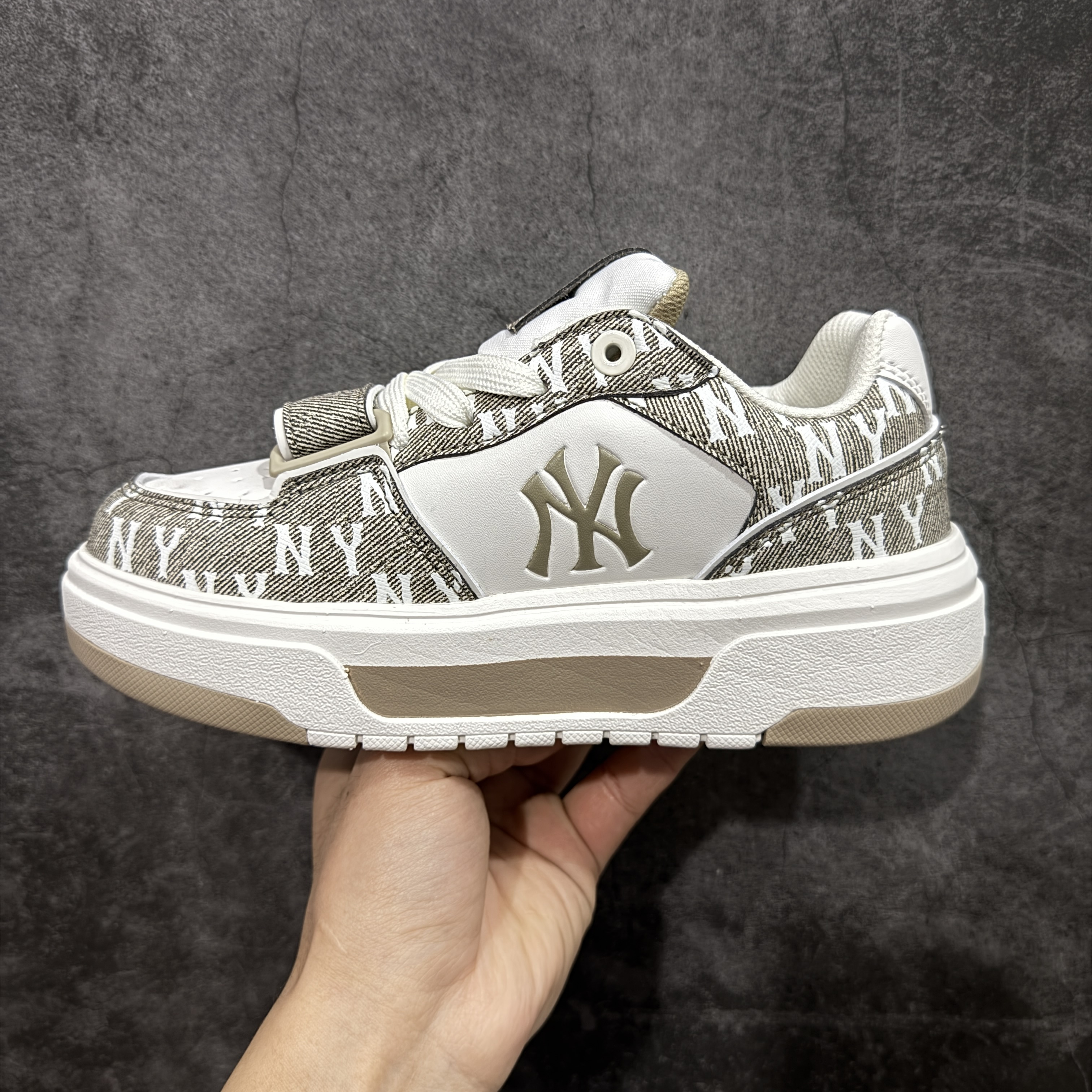 MLB Chunky Liner Basic New York Yankees