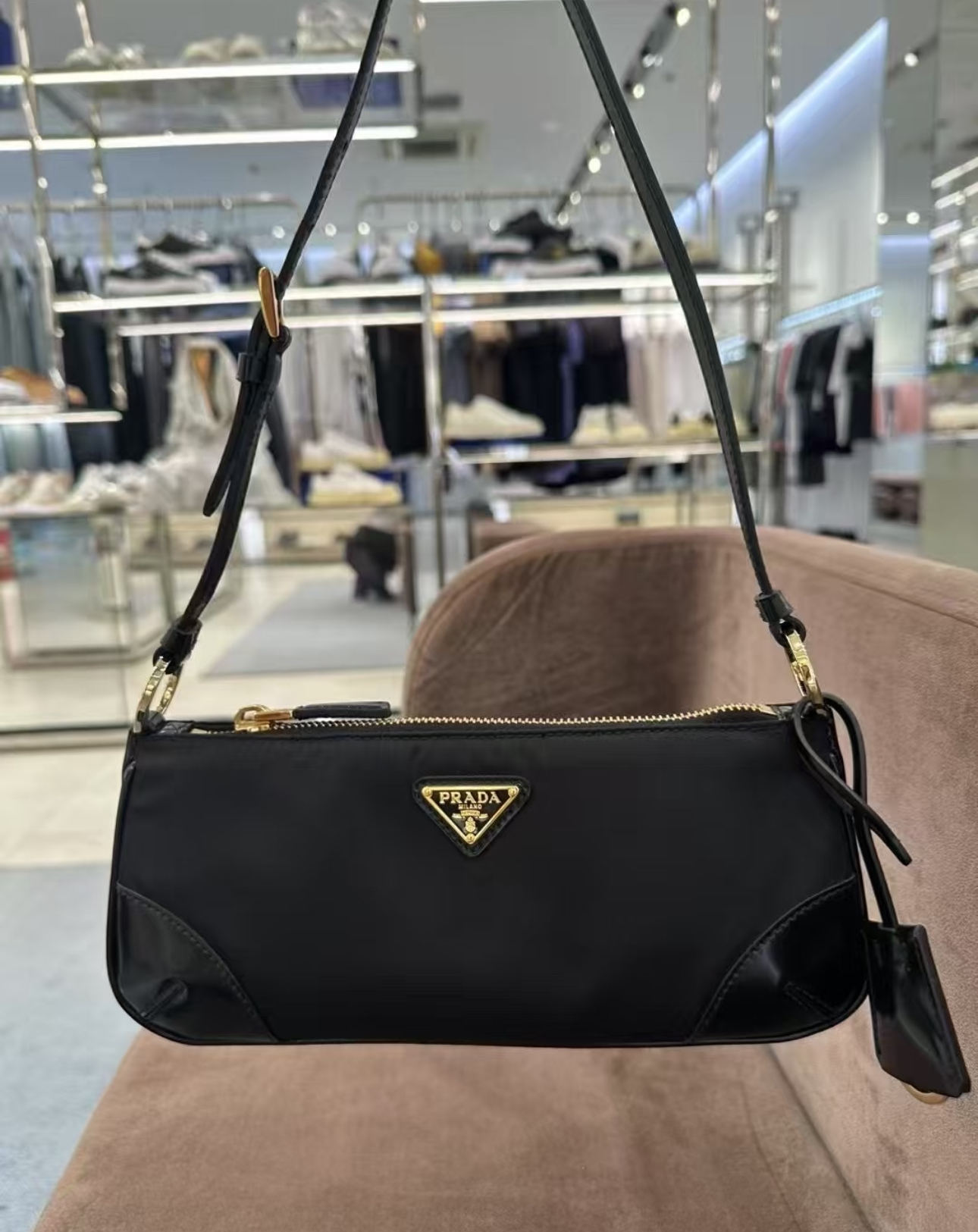 訂貨📮Prada 新款 Re-edition 2002 Re-Nylon 單肩袋 Size 23x10x5cm