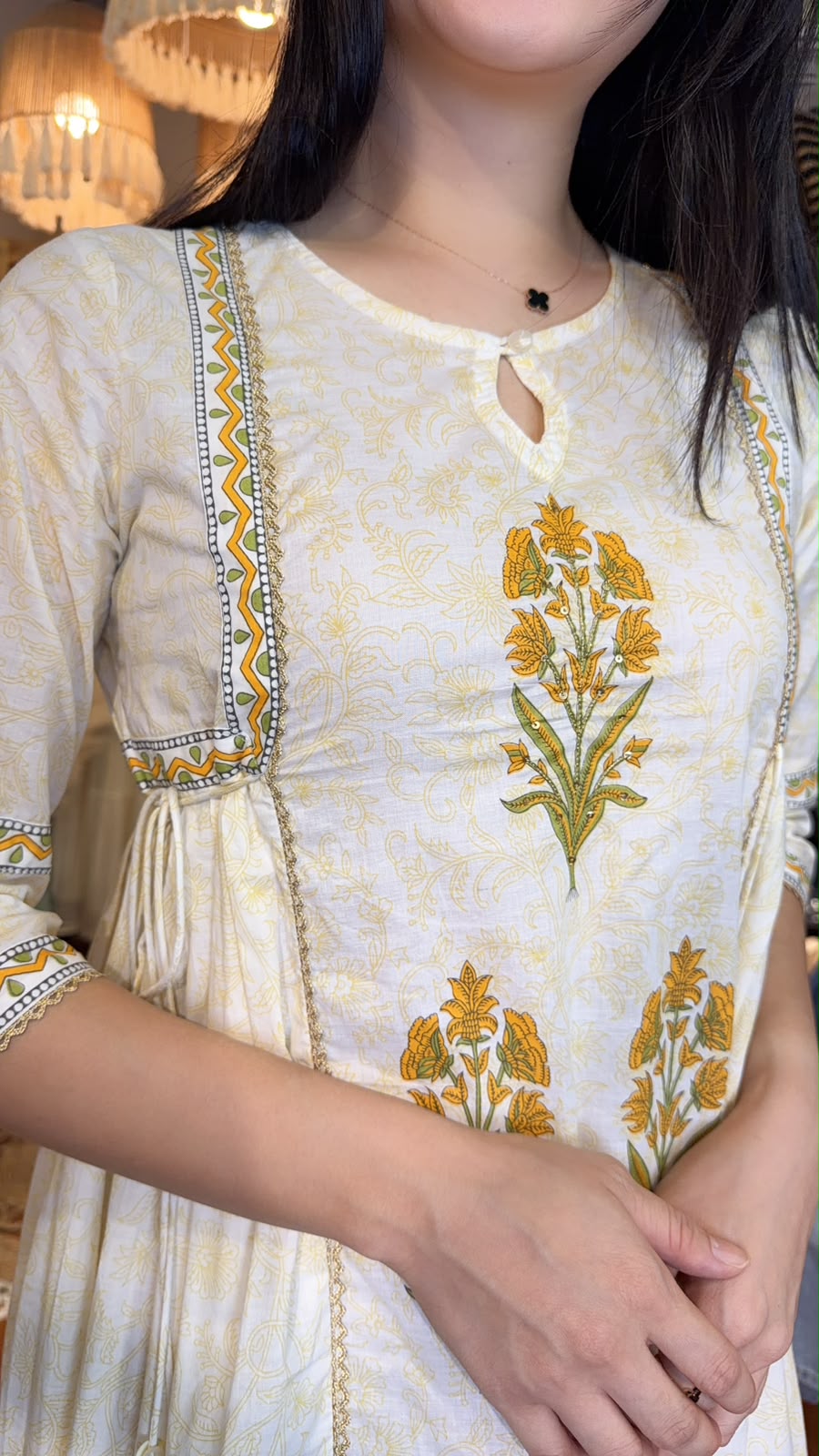 3535 Light Yellow Flower Cotton OP